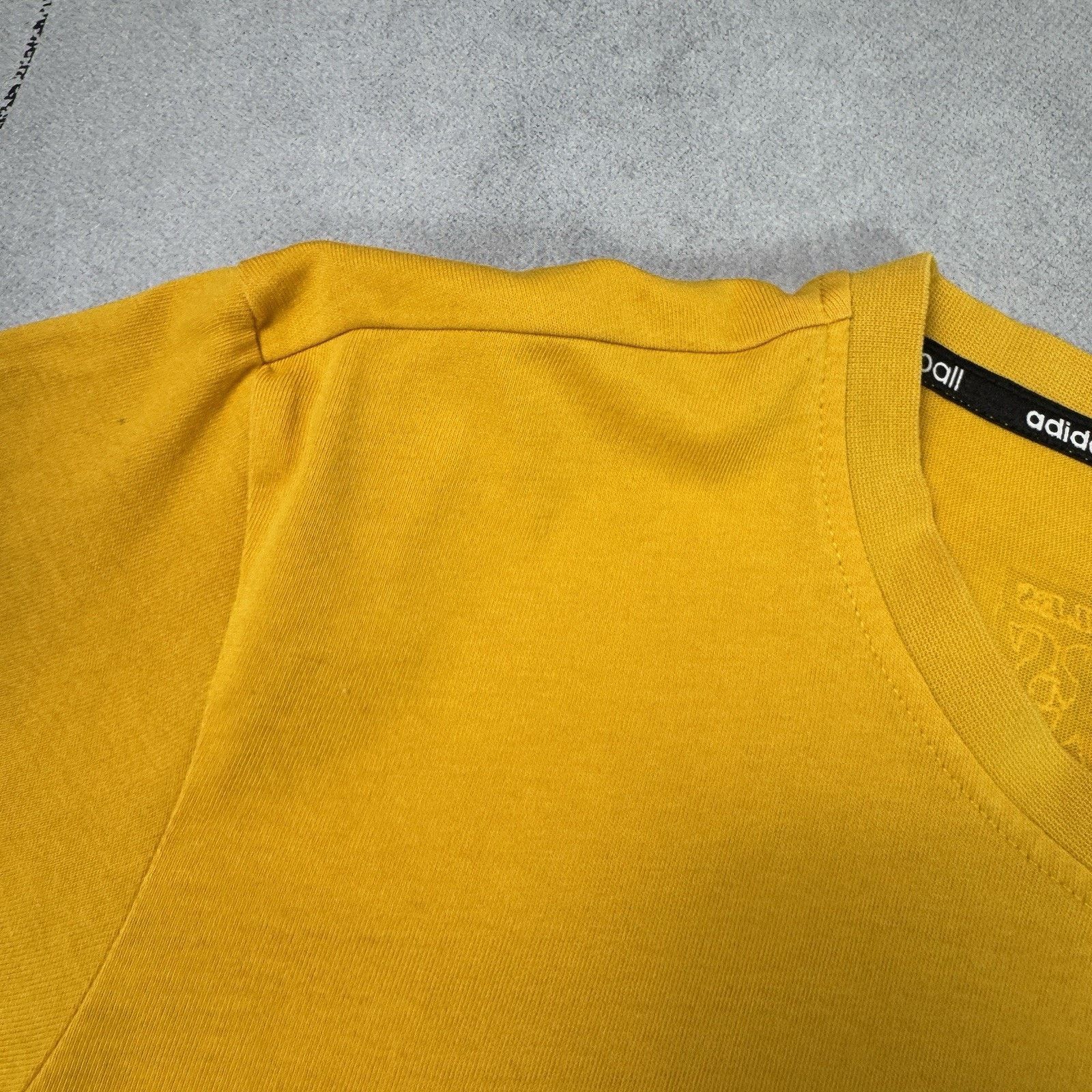 Adidas Adidas Lakers Black Mamba Yellow T Shirt Size S Size US S / EU 44-46 / 1 - 5 Thumbnail