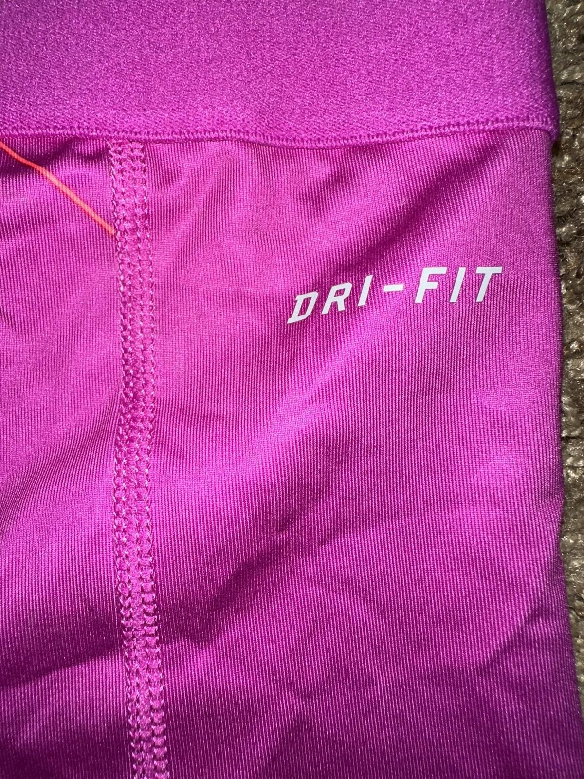 Nike Nike Pro Women's 2.5" Compression Gym/Run Shorts Size 26" / US 2 / IT 38 - 6 Thumbnail