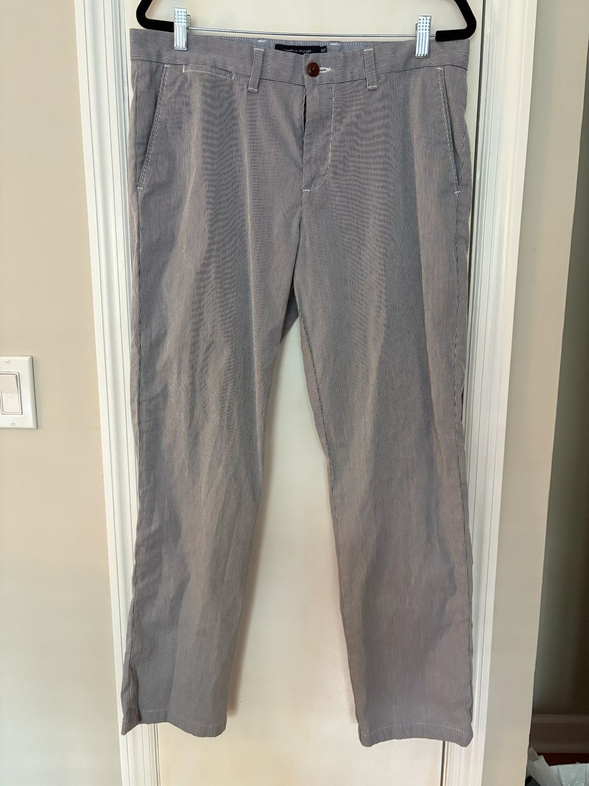 Tommy Hilfiger Tommy Hilfiger Custom Fit Seersucker Pants (34x32) Size US 34 / EU 50 - 1 Thumbnail