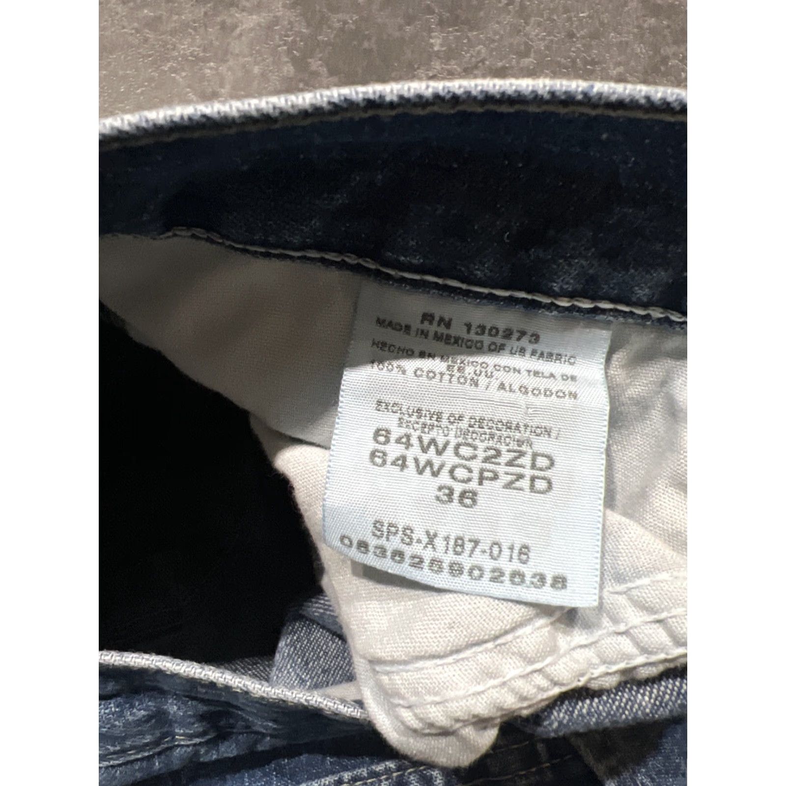Wrangler W vintage Wrangler Cargo Jean Shorts Men’s 36 Blue Denim Casual Jorts Size US 36 / EU 52 - 7 Thumbnail