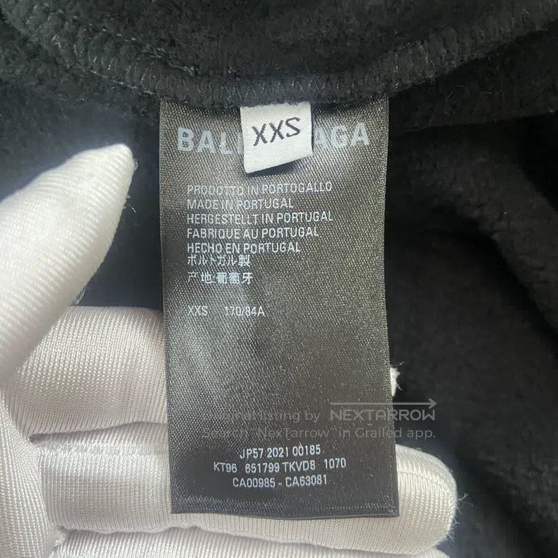 Balenciaga Balenciaga Black NASA Logo Sweatshirt Size US XXS / EU 40 - 6 Thumbnail