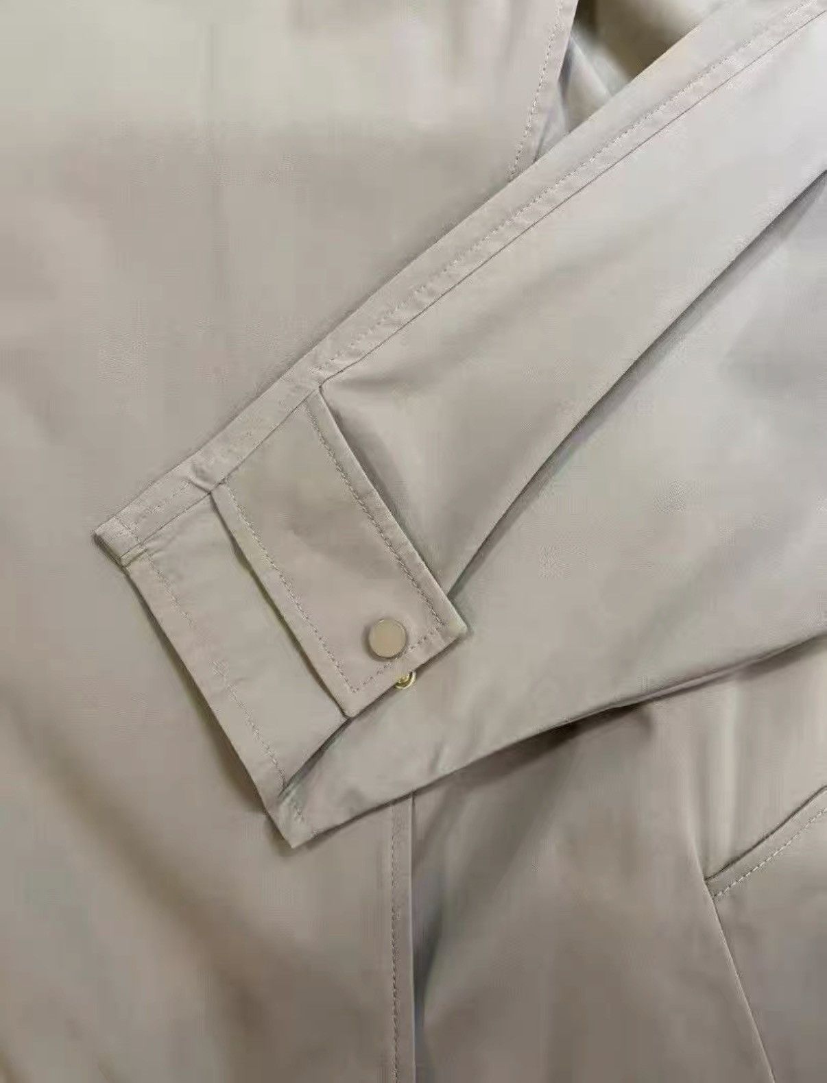 Bottega Veneta Bottega Veneta Beige Belted Long Trench Coat J33 Size XS / US 0-2 / IT 36-38 - 4 Thumbnail