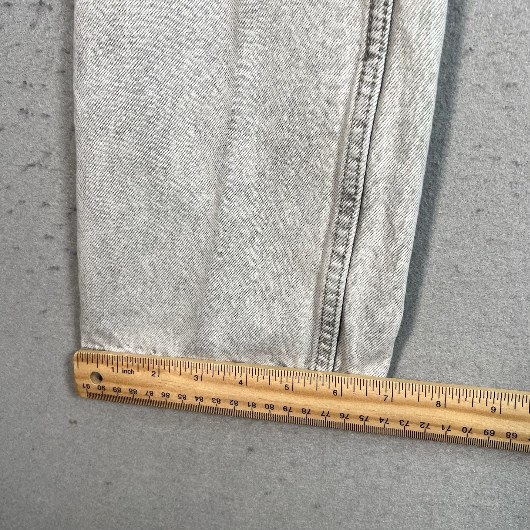 Mango VINTAGE Mango Denim Jeans Womens Size 4 Gray Light Wash Straight Leg Distressed Size 27" / US 4 / IT 40 - 5 Thumbnail