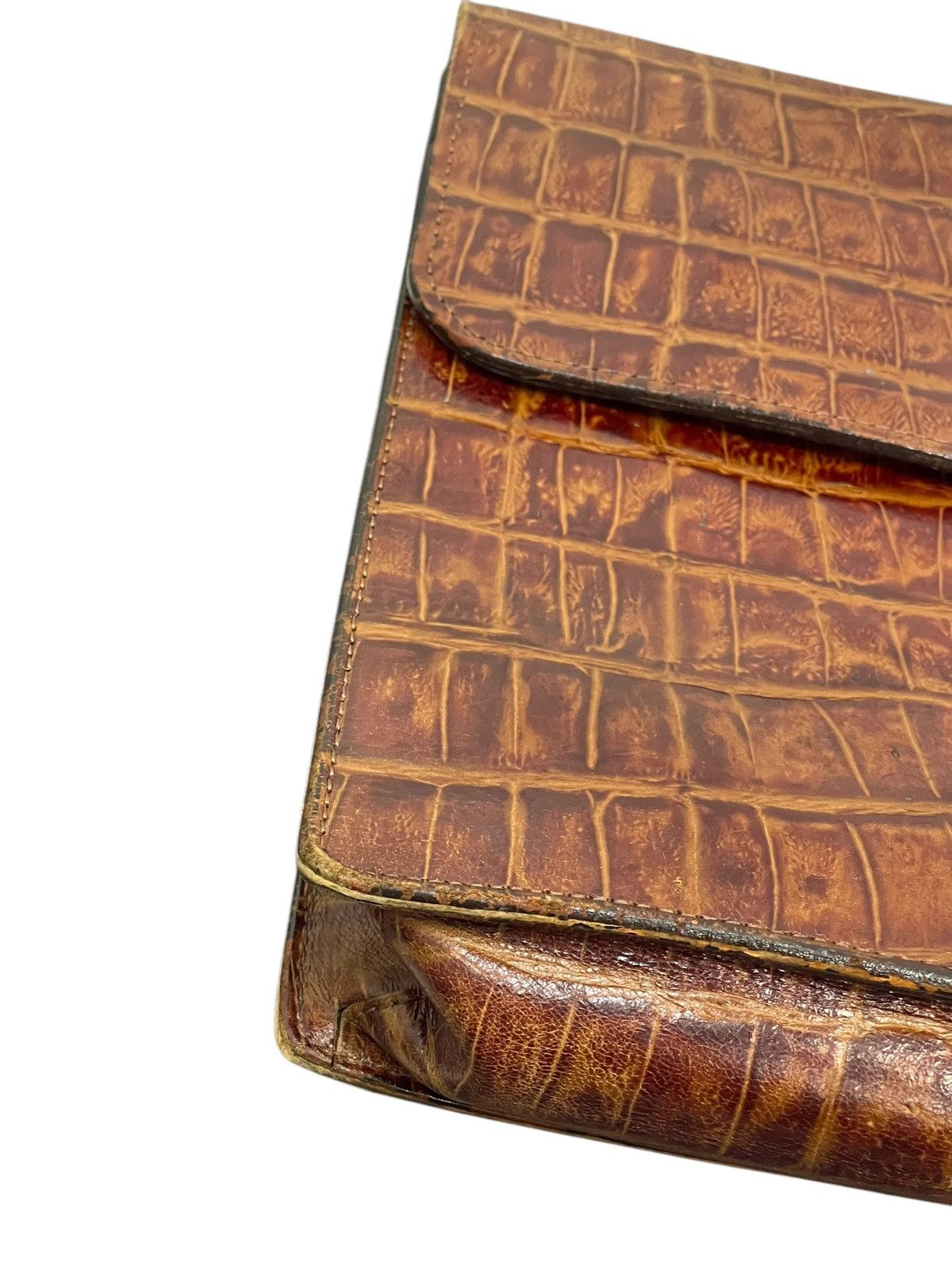 Genuine Leather Crocodile Embossed Vtg Bozzetto Italy Large Clutch Bag 1🟩3 Size ONE SIZE - 6 Thumbnail