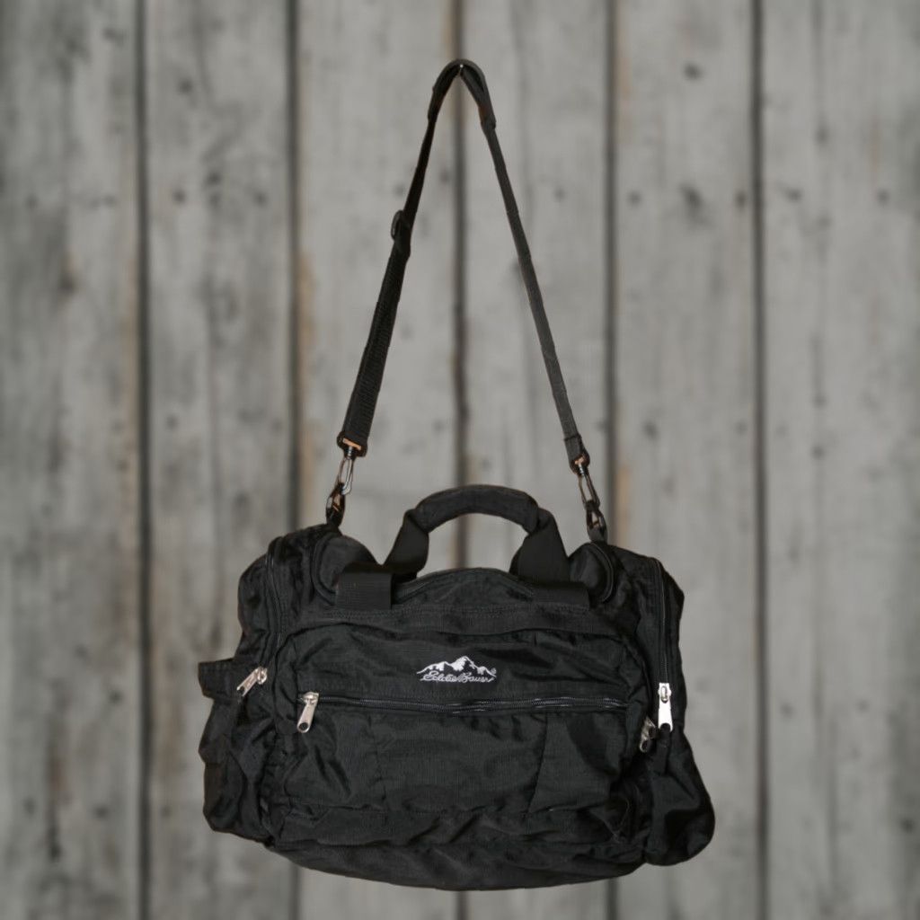 Eddie Bauer VINTAGE Eddie Bauer Duffel Bag Black Travel Duffle Bag Carry-On with Shoulder Strap Men Medium Polyester Canvas Zip Size ONE SIZE - 1 Thumbnail