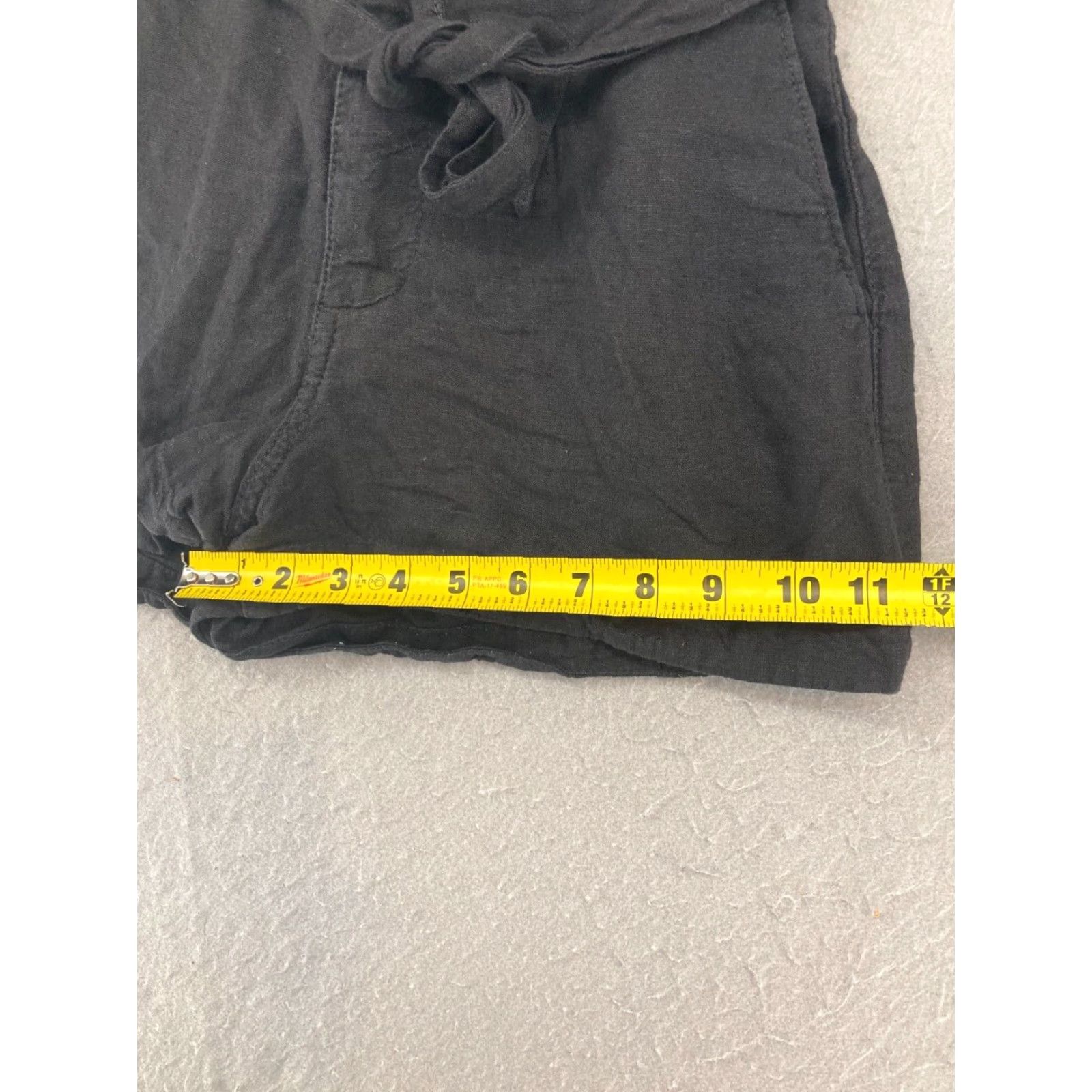 Abercrombie & Fitch Abercrombie & Fitch Womens Shorts XS Black Paperbag Short Women XS Black Abercrombie & Fitch Paperbag Shorts Black Size 26" / US 2 / IT 38 - 6 Thumbnail