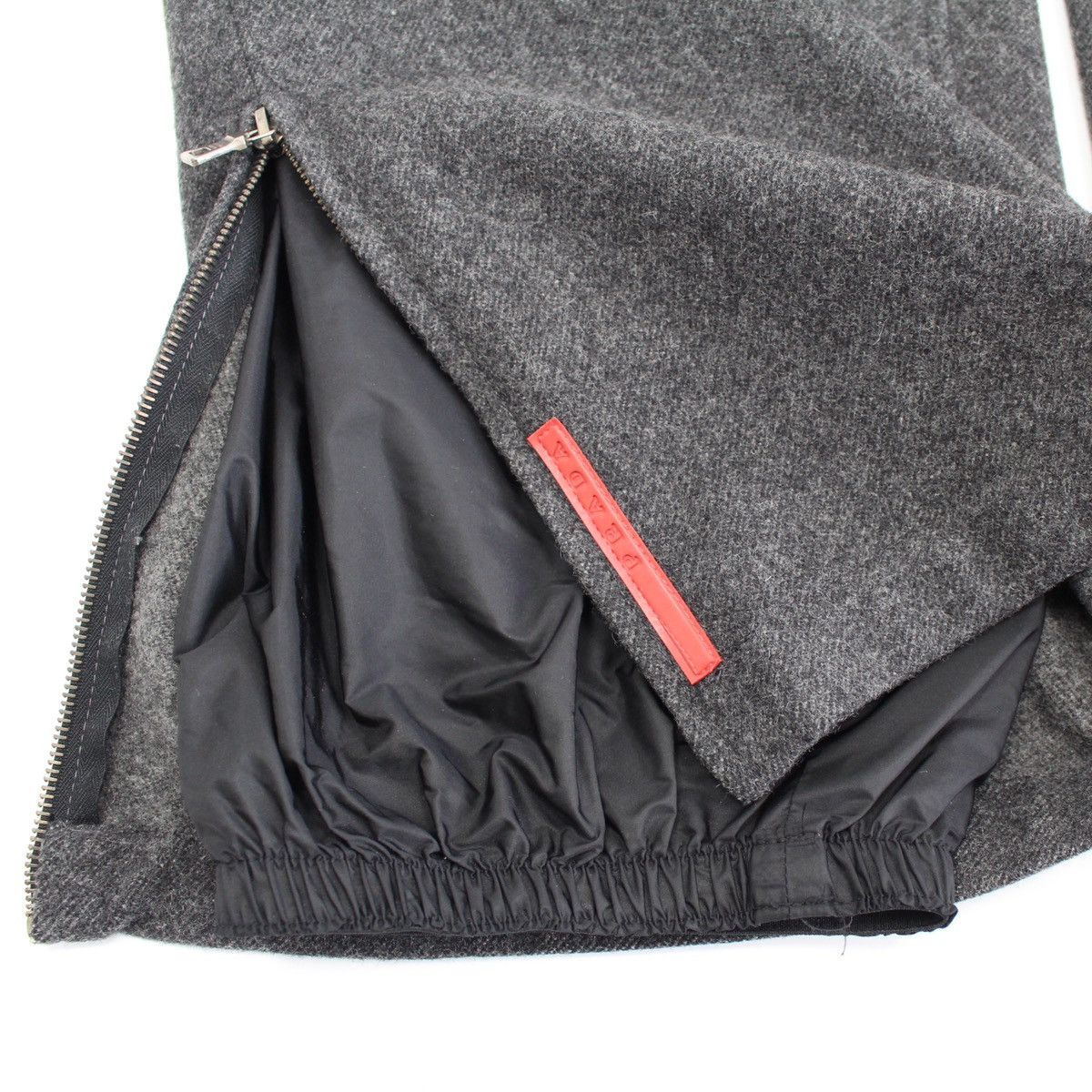 Prada × Vintage PRADA 1999 wool cargo pants Size US 36 / EU 52 - 4 Thumbnail