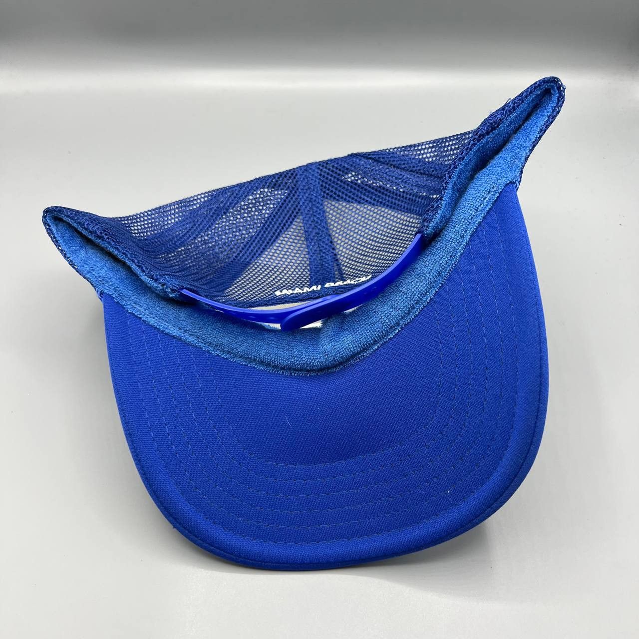 The Unbranded Brand Miami Beach Trucker Hat Men Palm Tree Otto Snap Back Cap Size ONE SIZE - 6 Thumbnail