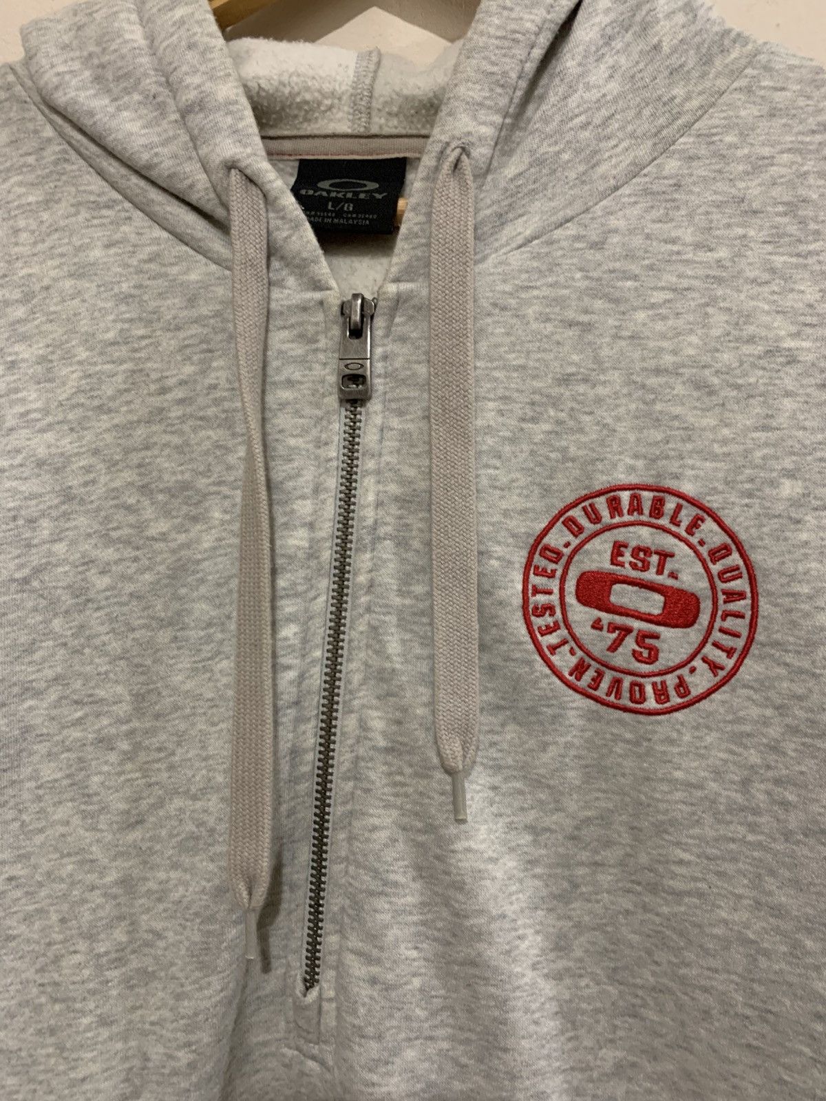 Oakley Vintage Oakley Hoodie Halfzipper -L Size US L / EU 52-54 / 3 - 3 Thumbnail