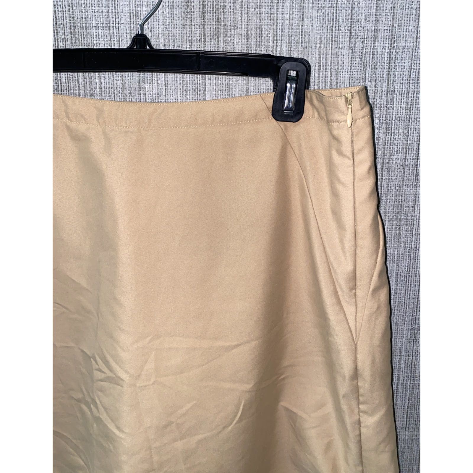 Patagonia Patagonia Skirt Women Midi Beige Polyester Size 6 Regular Casual Solid Size 28" / US 6 / IT 42 - 2 Thumbnail