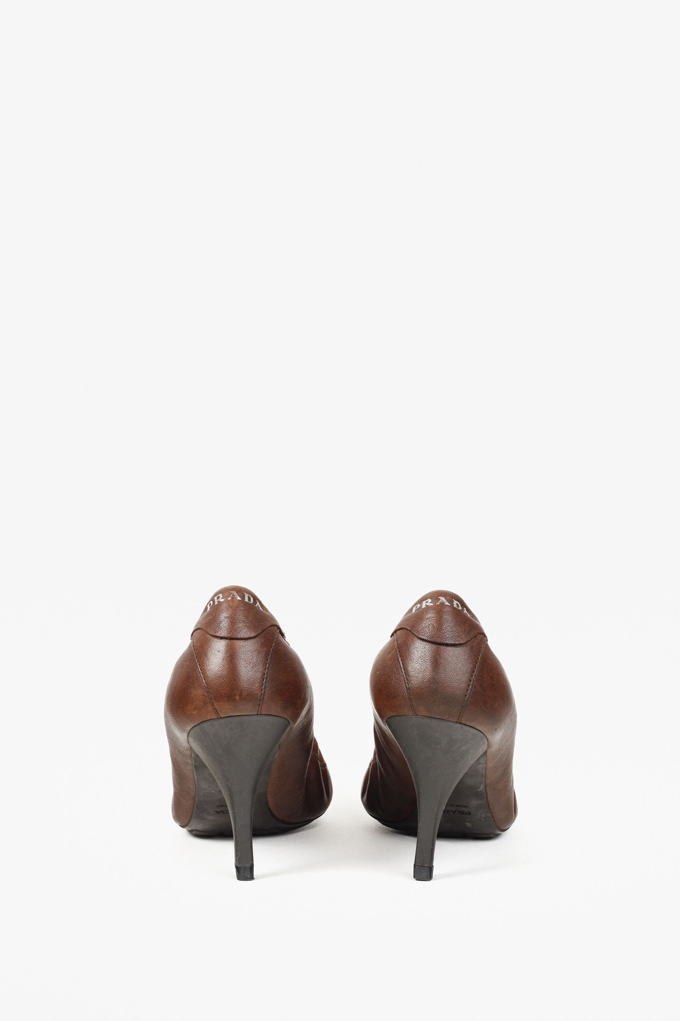 Prada Prada Brown Leather Scrunch Pointed Toe Pumps Size US 7.5 / IT 37.5 - 3 Thumbnail