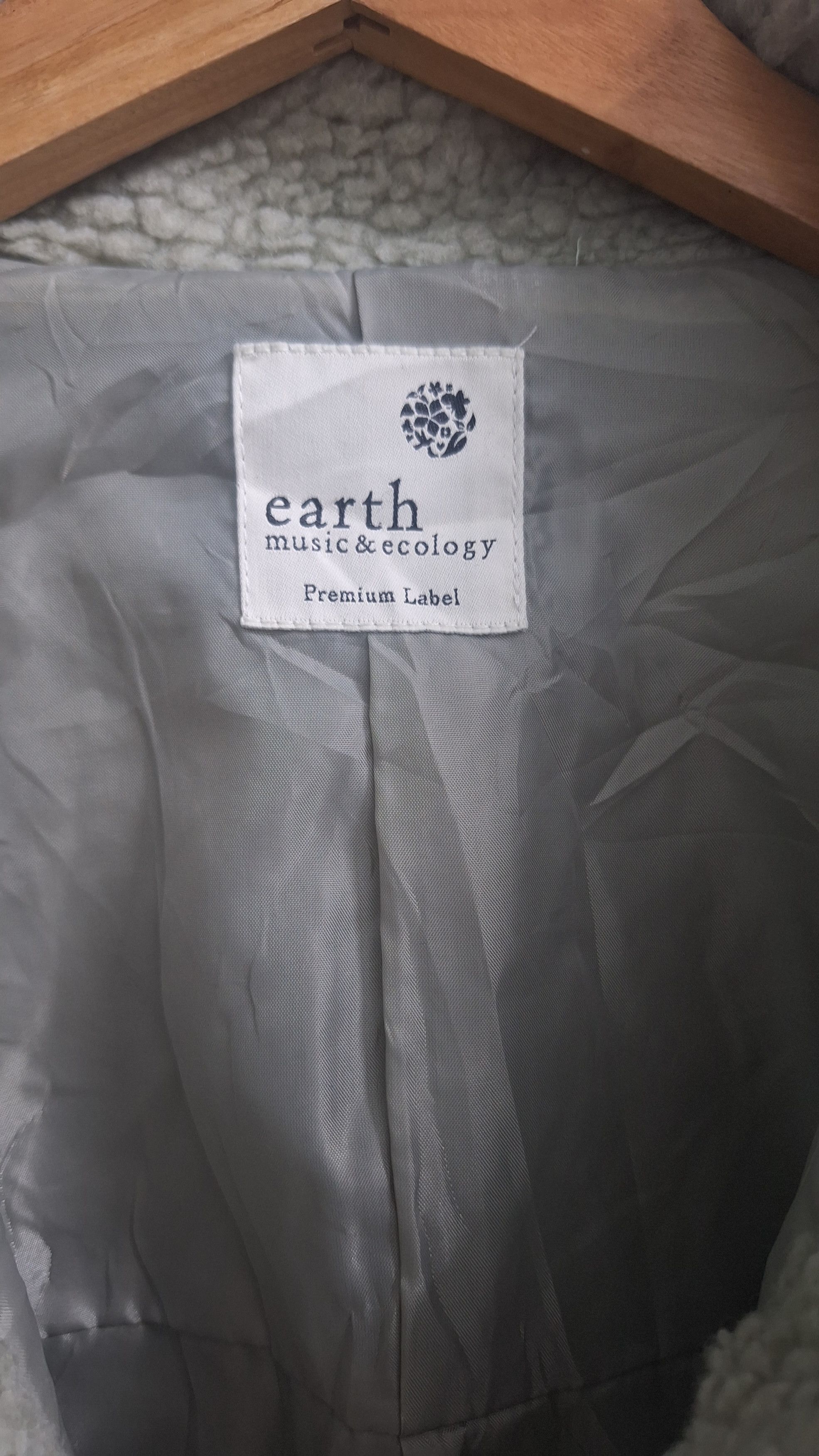 Japanese Brand × Vintage Earth music & ecology Deep pile Fleece Faux Fur Jacket Size US M / EU 48-50 / 2 - 4 Thumbnail