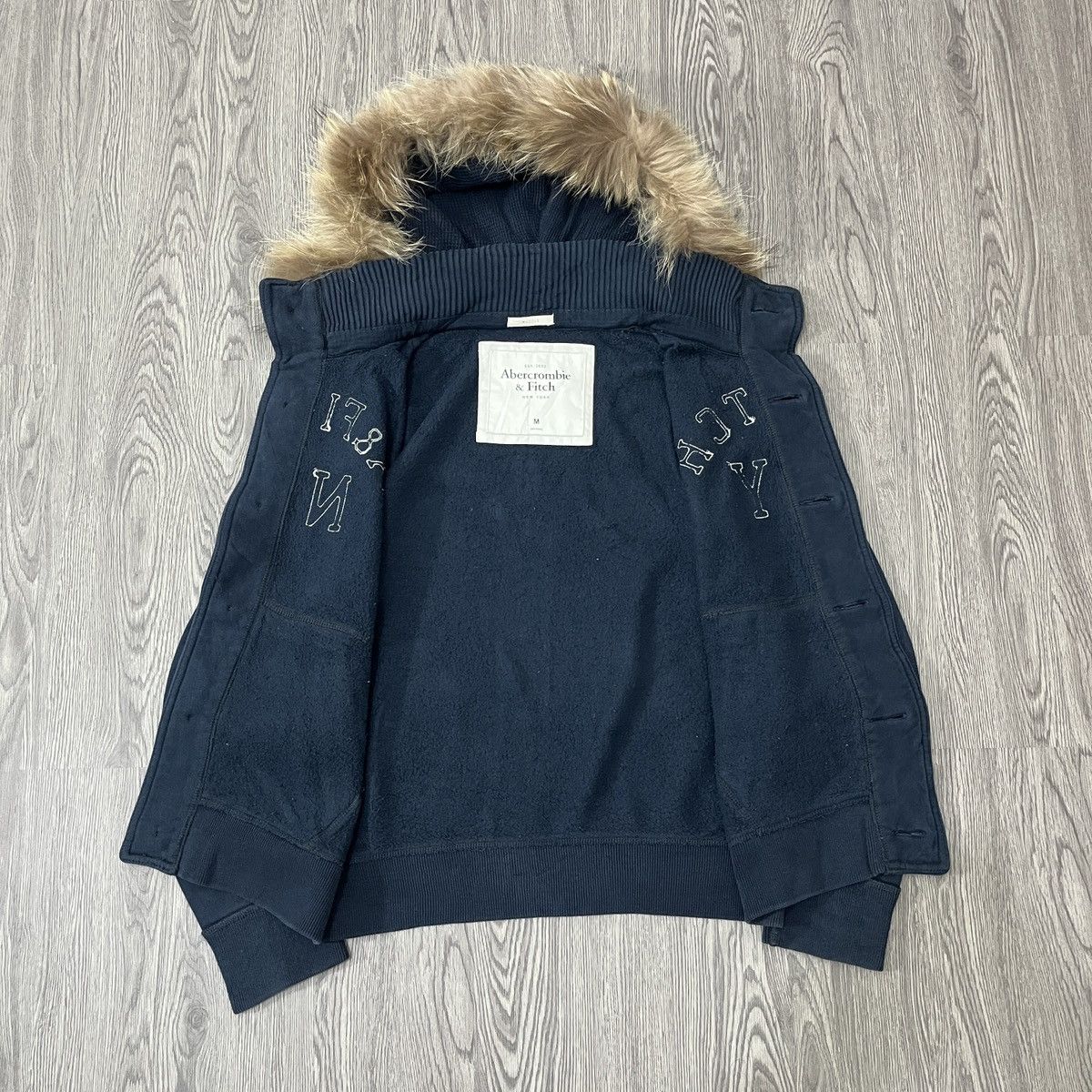 Japanese Brand Abercrombie & Fitch Button Fur Termal Hoodie Navy Size US M / EU 48-50 / 2 - 6 Thumbnail