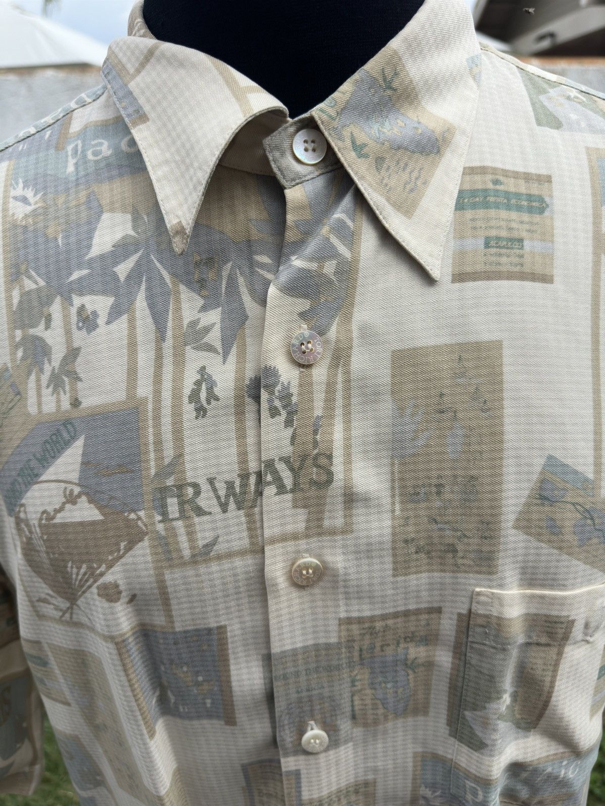 Tori Richard PreOwned Tori Richard Beige Hawaiian Print Men's XL Size US XL / EU 56 / 4 - 3 Thumbnail