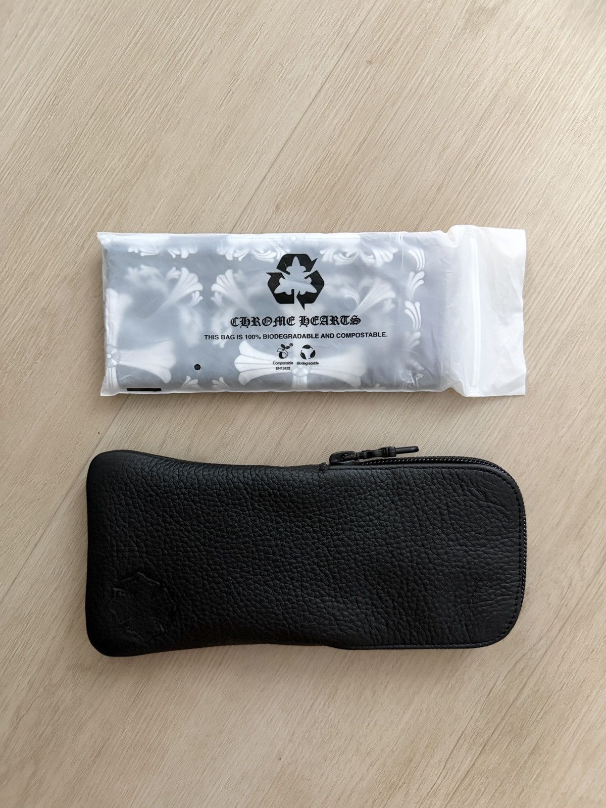 Chrome Hearts Chrome Hearts Sunglasses Case + Cloth Size ONE SIZE - 5 Thumbnail