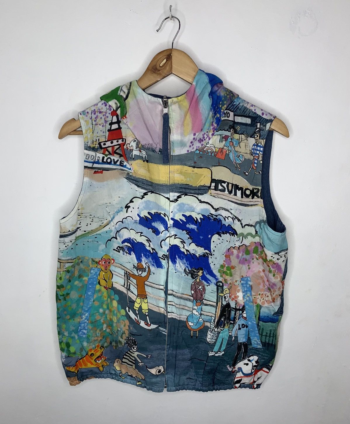 Tsumori Chisato Tsumori Chisato Reversible Vest With Hood Size XS / US 0-2 / IT 36-38 - 1 Thumbnail