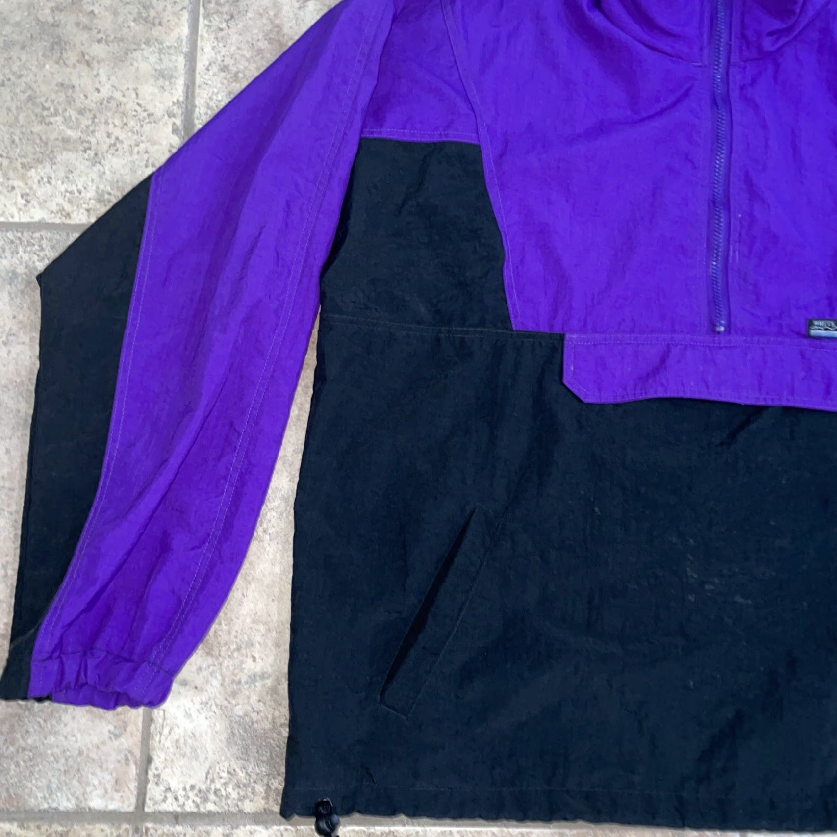 Vintage VTG White Sierra Windbreaker Mens Size XL Nylon Half Zip Windbreaker XL Mens White Sierra 100% nylon Half Zip VTG Windbreaker Men? Size US XL / EU 56 / 4 - 3 Thumbnail