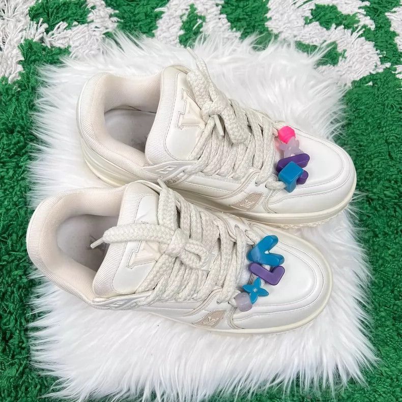 Louis Vuitton Louis Vuitton White Trainer Sneakers Size 8.5-2506 Size US 8.5 / EU 41-42 - 5 Thumbnail