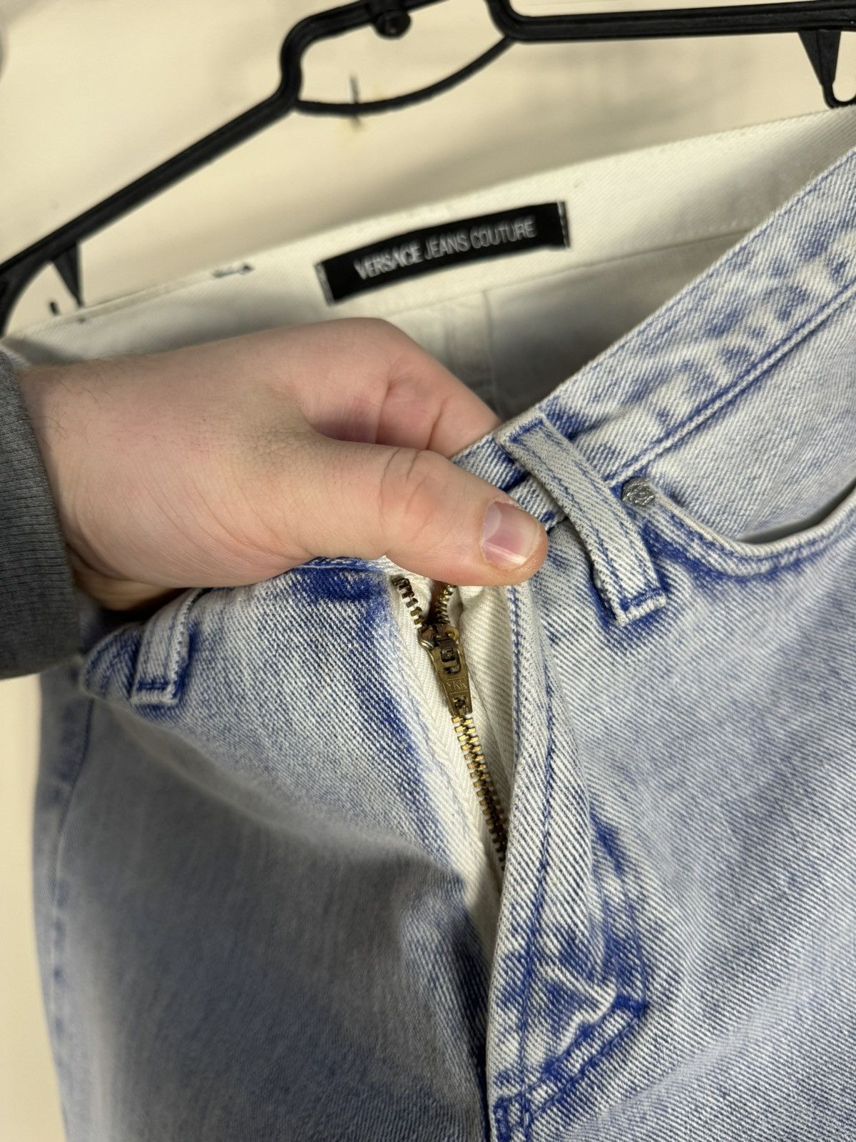 Versace Jeans Couture Vintage Versace Jeans Couture Flare Jeans Size 26 Size 26" / US 2 / IT 38 - 10 Thumbnail