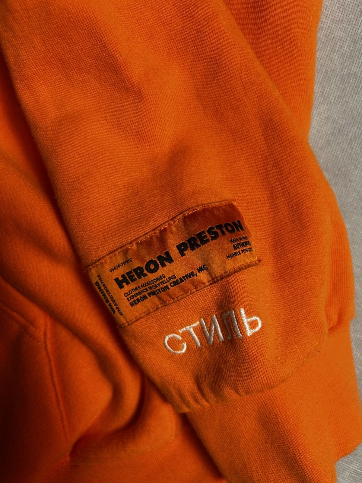 Heron Preston Orange Embossed Heron Preston Pullover Size US XL / EU 56 / 4 - 3 Thumbnail