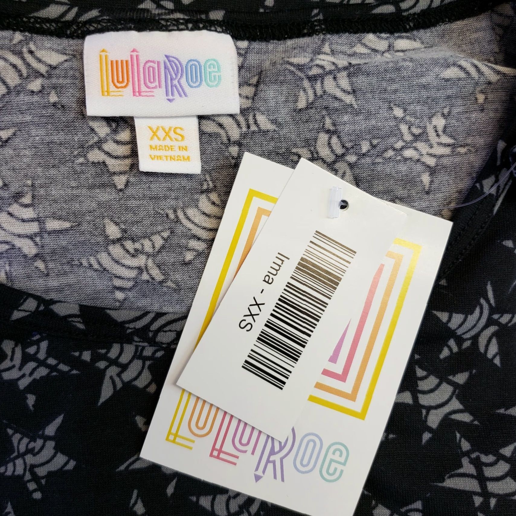 Vintage LuLaRoe Irma Top 2XS Womens Black Gray Star Print Short Sleeve Tunic Shirt Womens XS/S Size XXS / US 00 / IT 34 - 4 Thumbnail