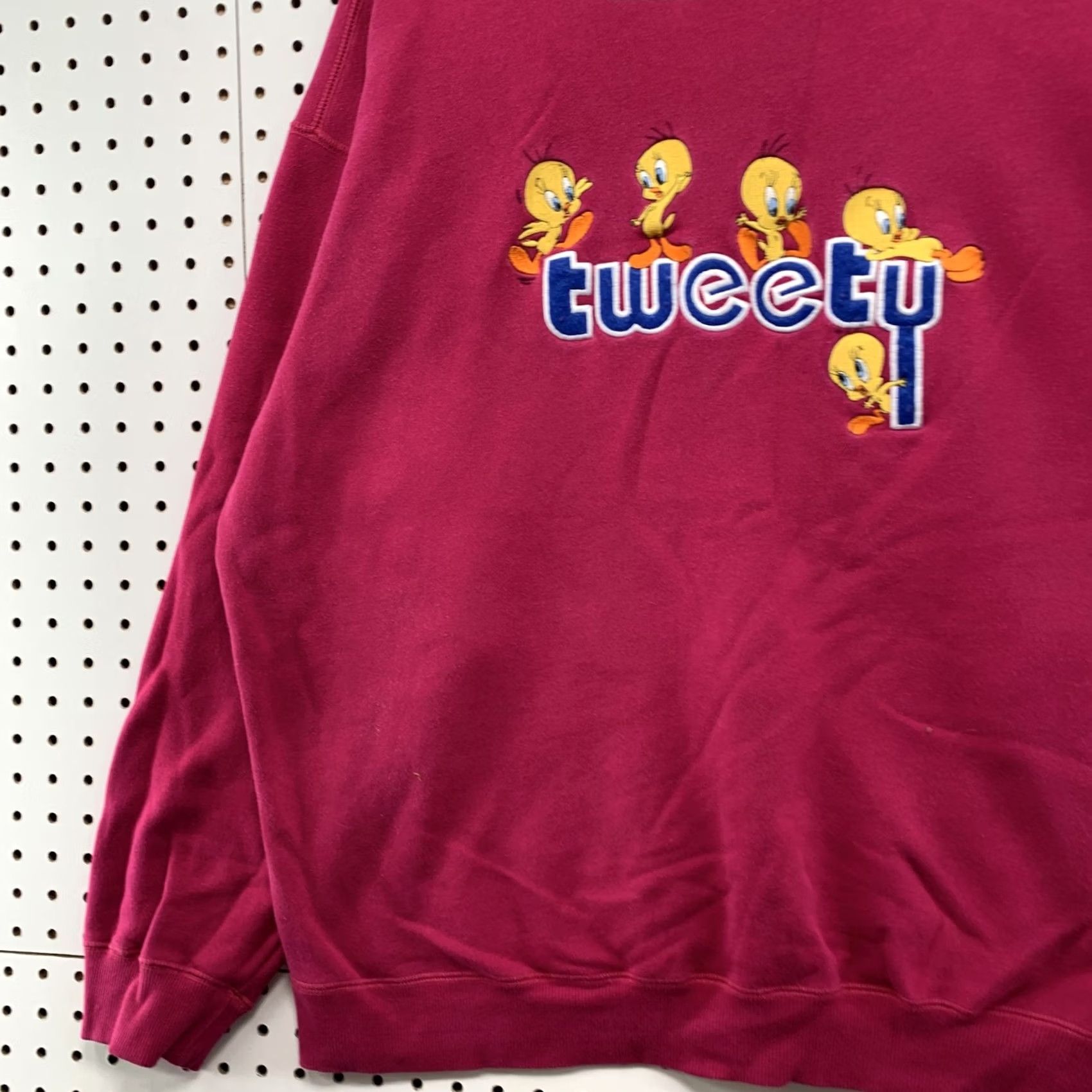 Vintage VINTAGE Warner Bros Tweety Crewneck Sweatshirt Mens XL Pink Fleece Embroidered Size US XL / EU 56 / 4 - 3 Thumbnail