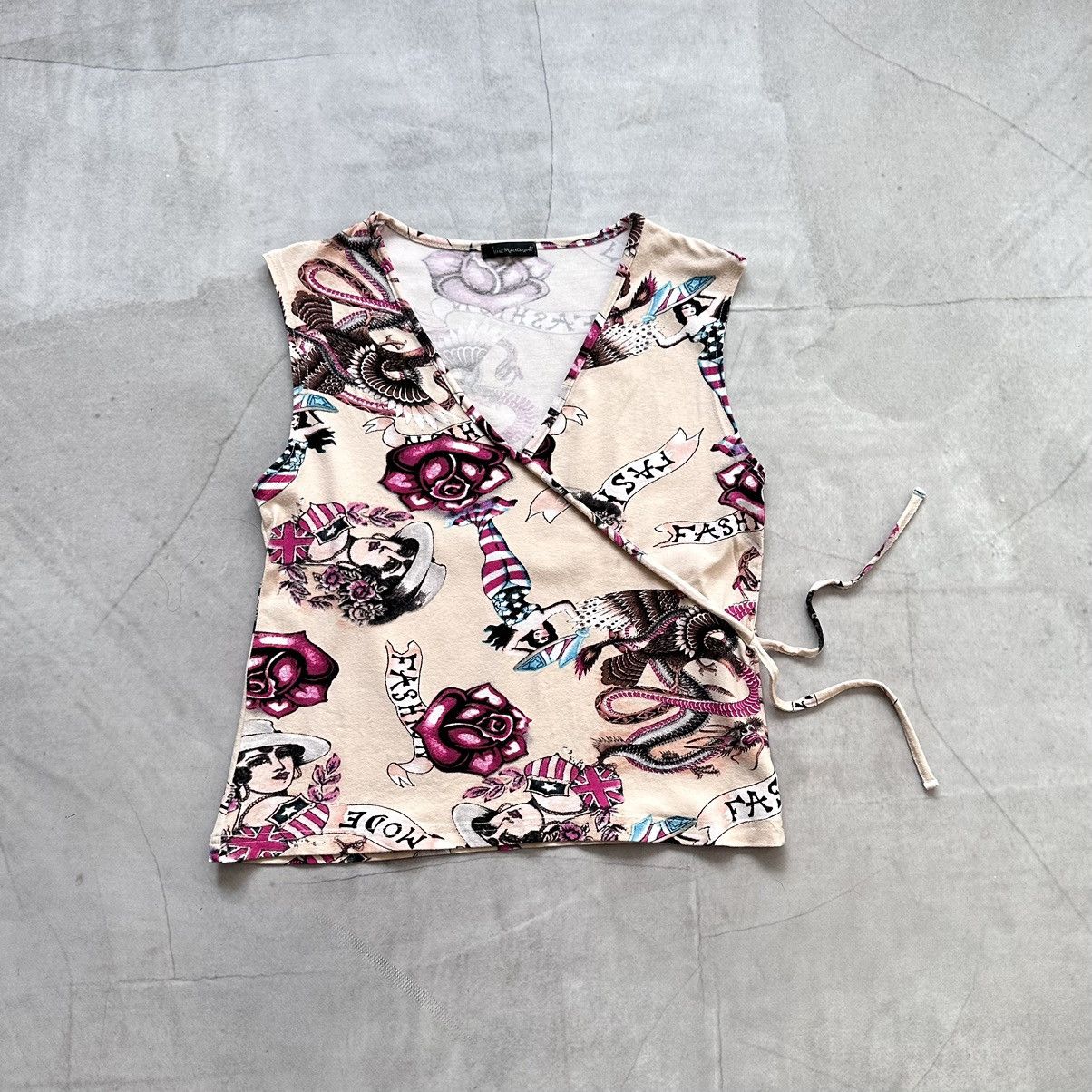 Cop Copine × Ed Hardy × Hysteric Glamour Cute Tattoo Tank Top Vintage Hysteric Glamour Vibe Y2K Size M / US 6-8 / IT 42-44 - 1 Thumbnail