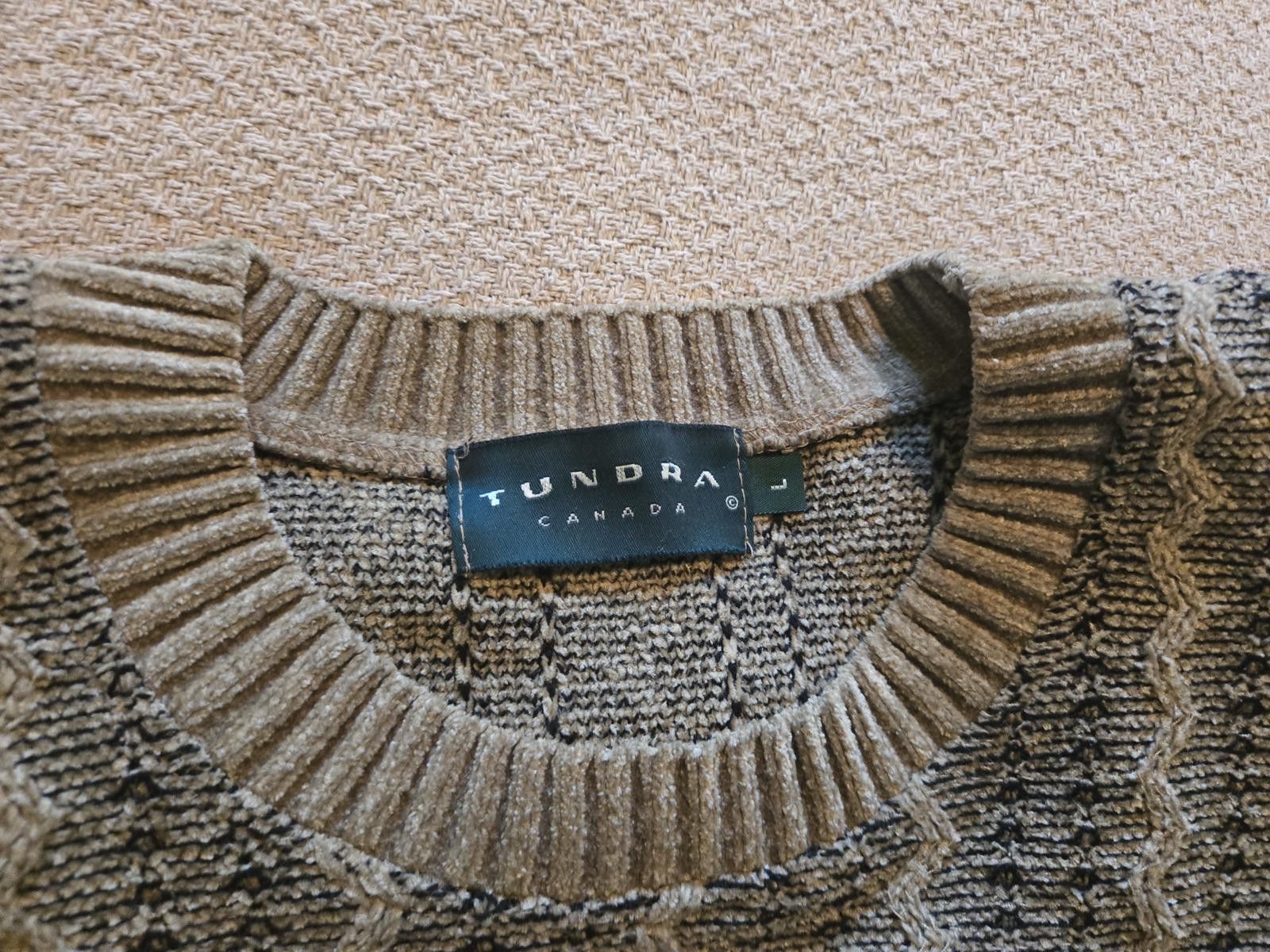 Tundra Tundra Sweater L | Textured Neutral Wave Knit Size US L / EU 52-54 / 3 - 2 Thumbnail