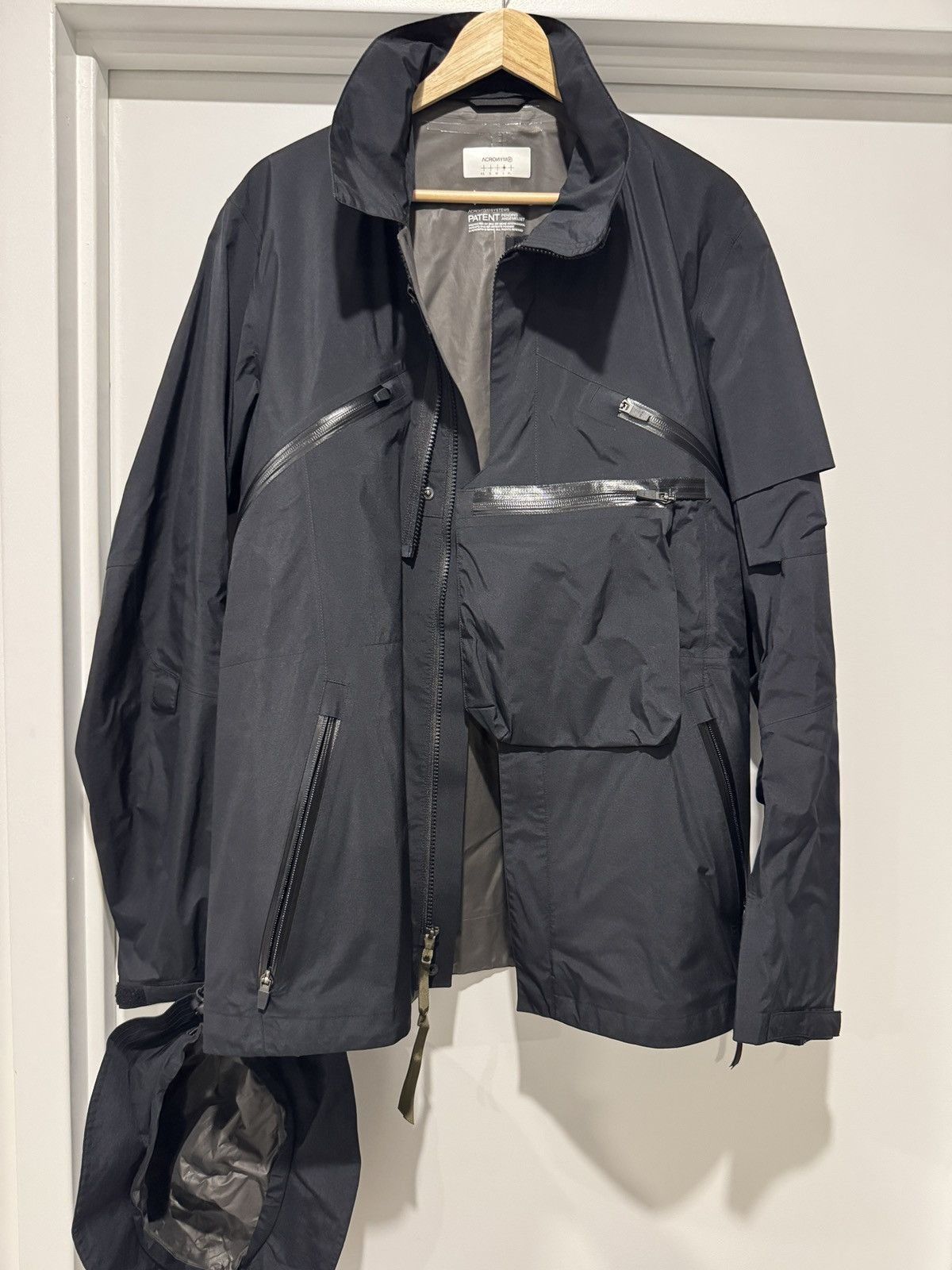 Acronym J1A-GTPL SS21 | Grailed