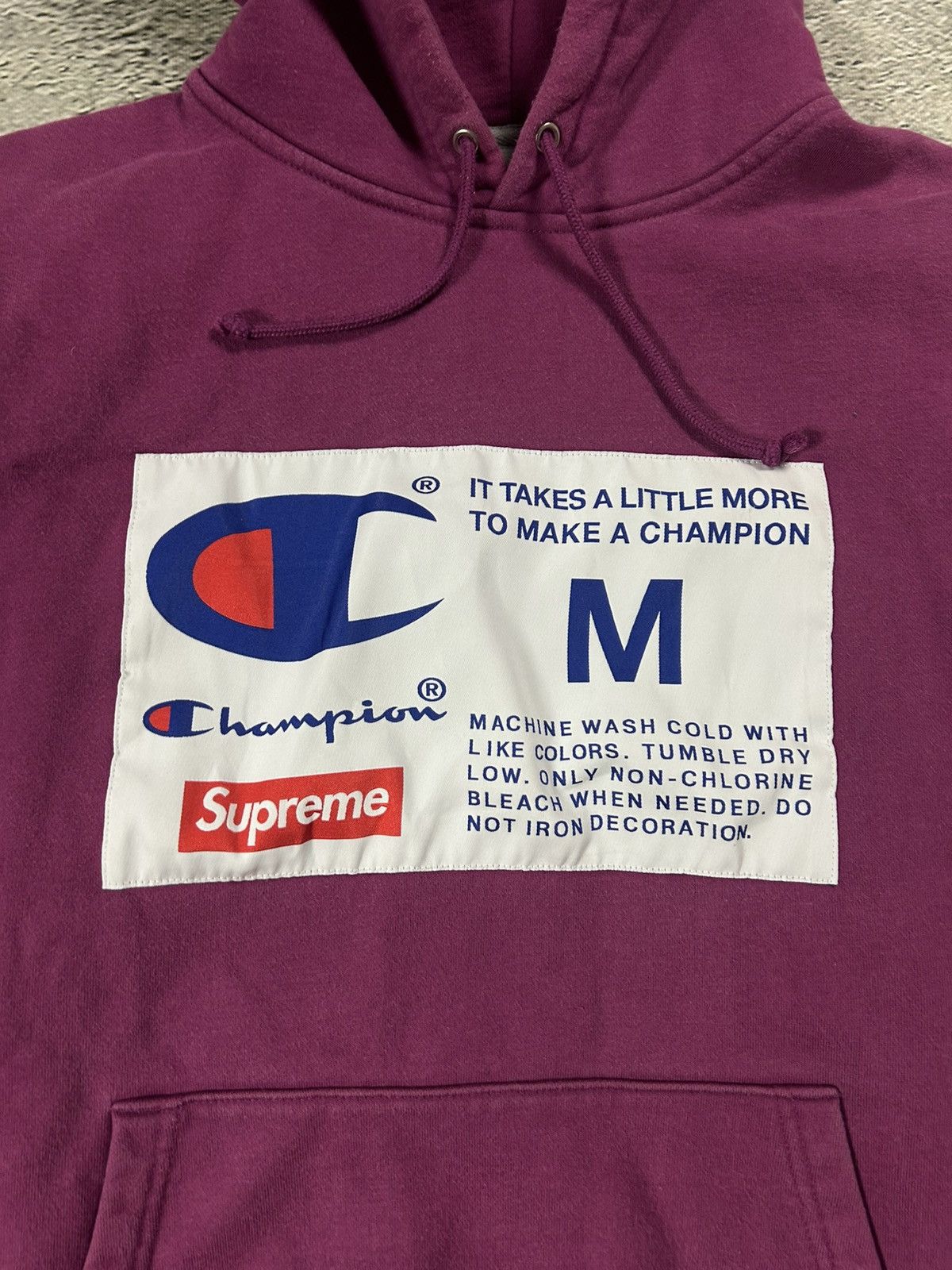 Champion × Supreme Supreme Champion Tag Hoodie purple Size US M / EU 48-50 / 2 - 4 Thumbnail