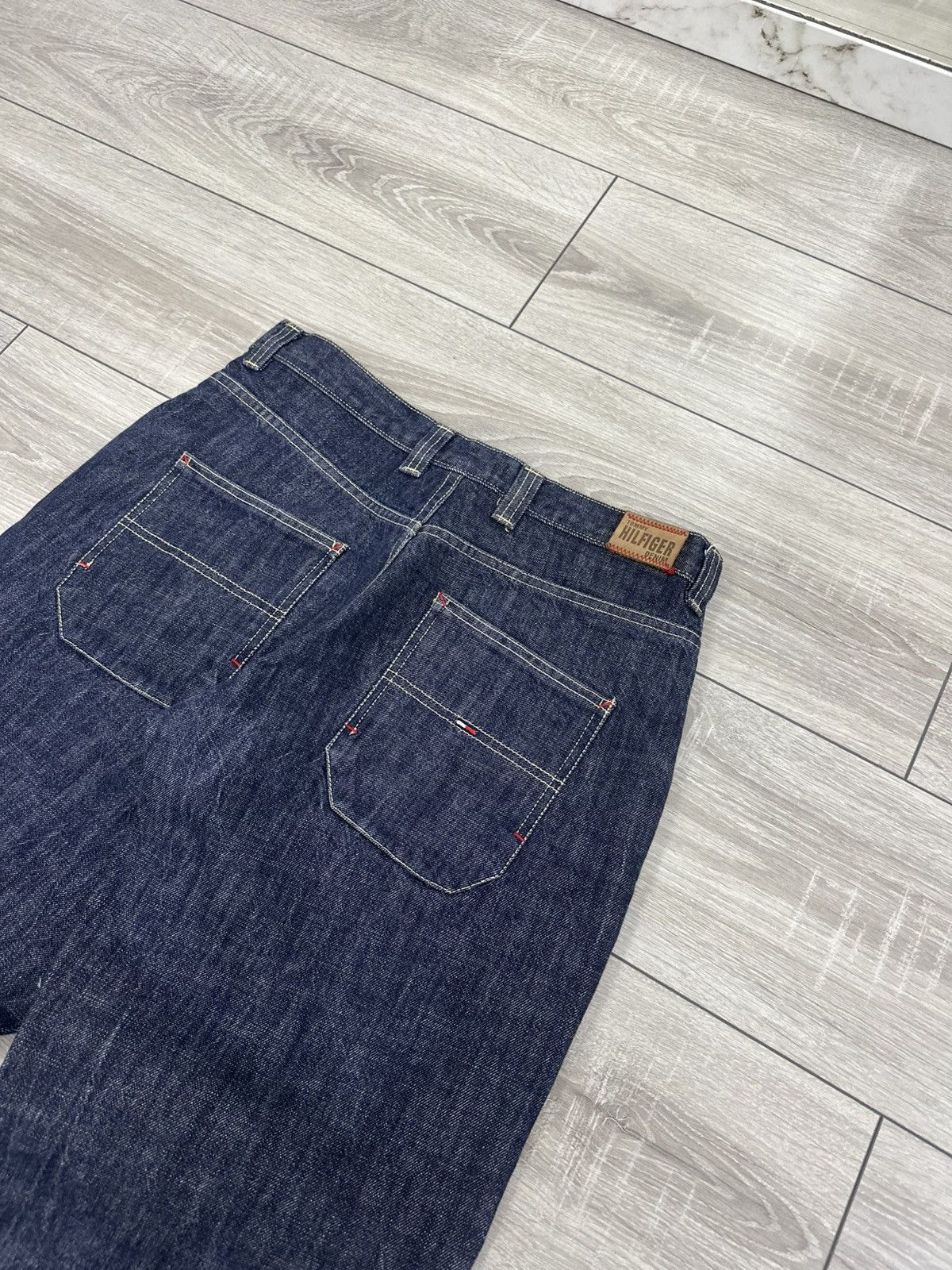 Vintage Baggy Wide Tommy Hilfiger Vintage Denim Jeans Size US 32 / EU 48 - 5 Thumbnail