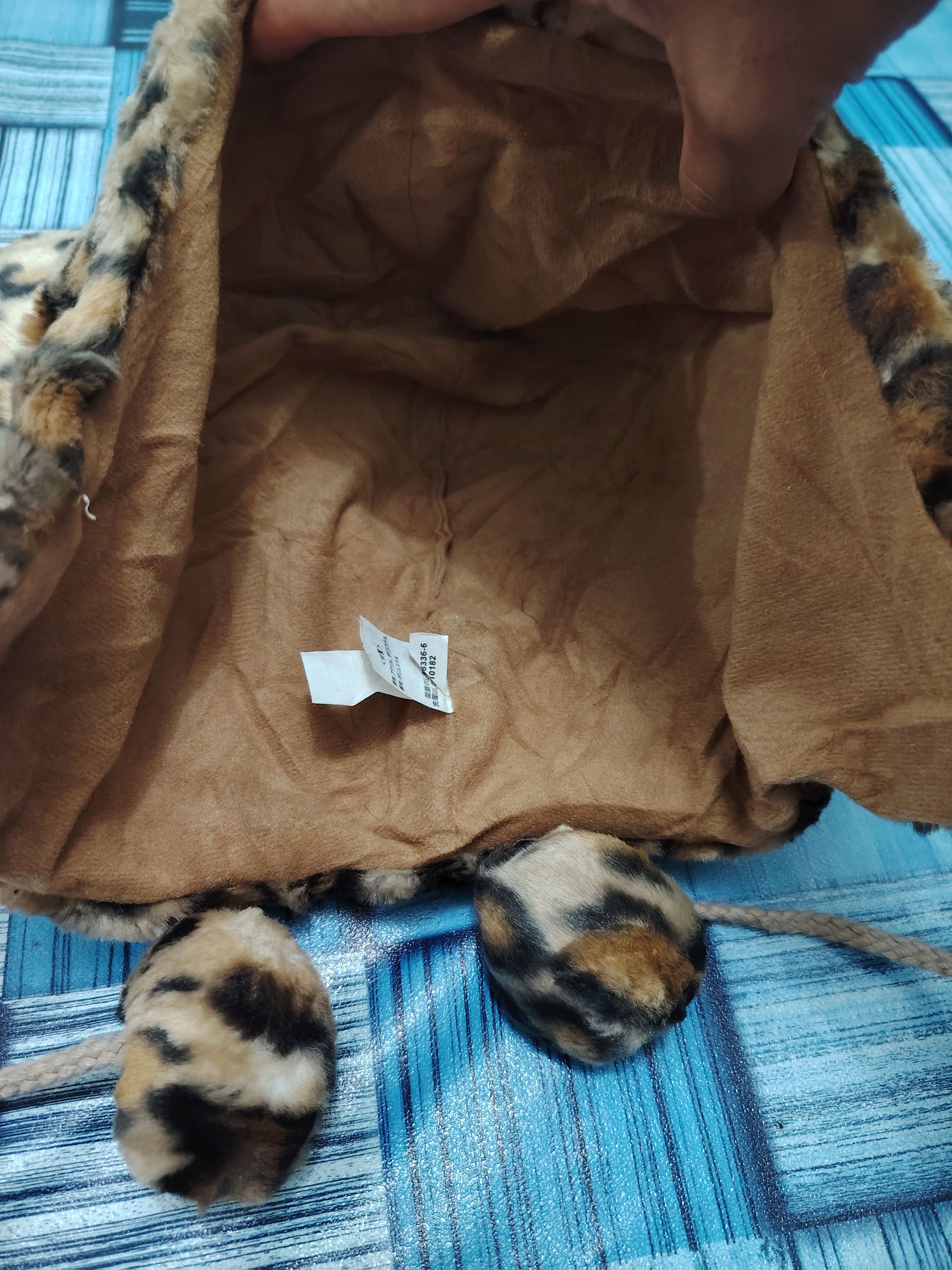 Japanese Brand Rare Tokyo Disney Beanie Hat Leopard Camou mickey mouse Size ONE SIZE - 5 Thumbnail