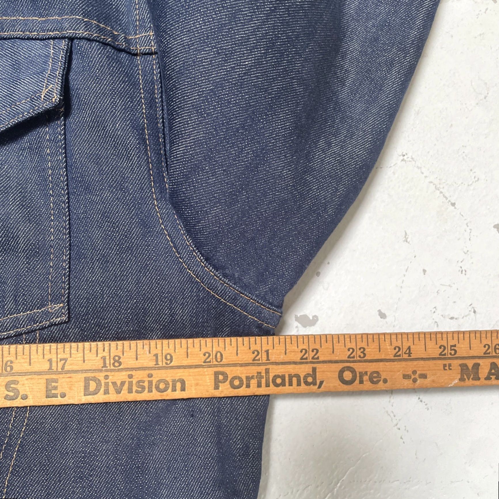 Vintage VINTAGE Montgomery Ward Denim Jacket Trucker Full Zip 42 Blue Cotton Denim Workwear 60s 70s Mens Womens Unisex Adults - 42 Size US XS / EU 42 / 0 - 5 Thumbnail
