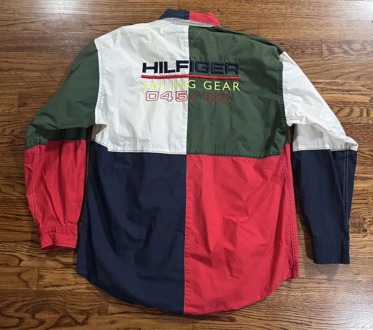 Tommy Hilfiger Vintage Tommy Hilfiger Sailing Gear Button Down Shirt Medium Size US M / EU 48-50 / 2 - 2 Thumbnail