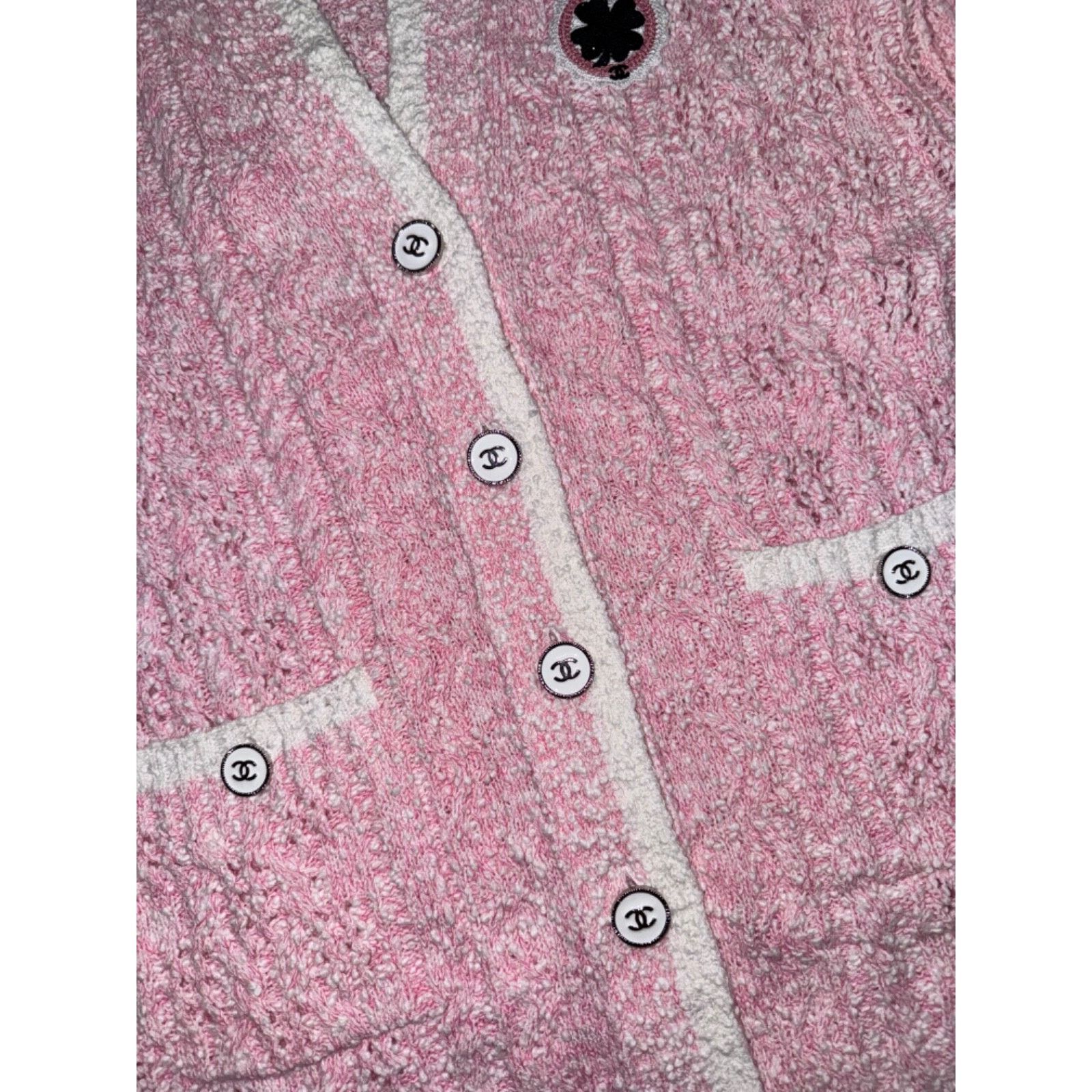 Chanel Chanel 24P Pink White Knit Boucle CC Logo Button Long Size XS / US 0-2 / IT 36-38 - 8 Thumbnail