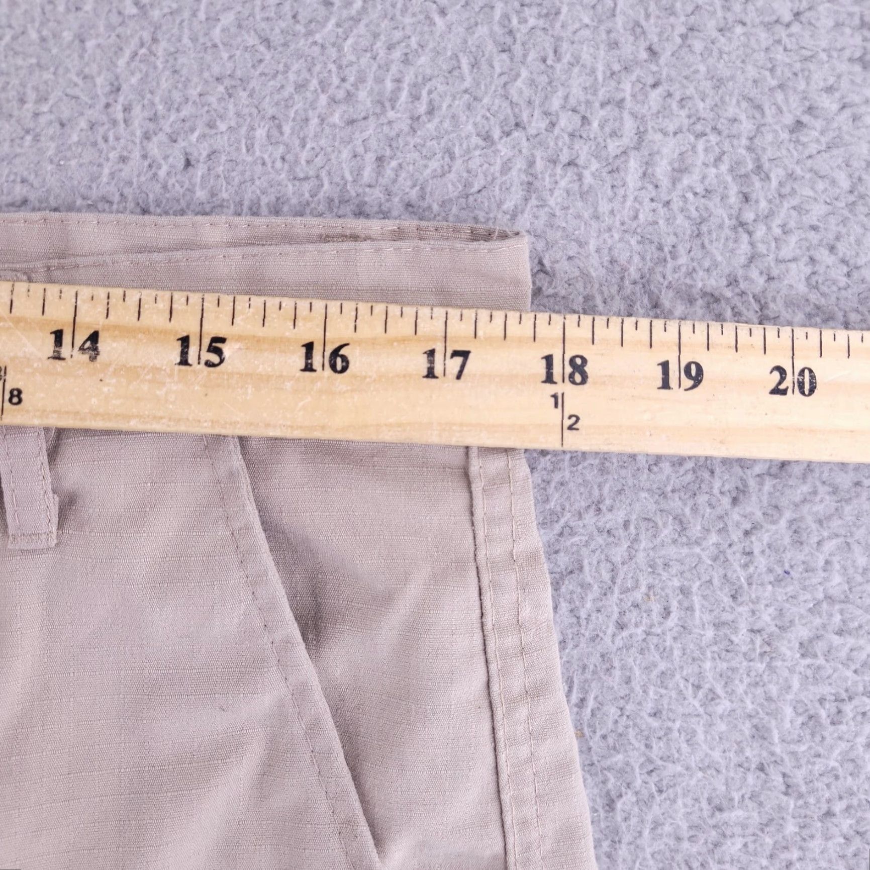 Vintage Wells-Lamont Shorts Mens 34 Cargo Tan Beige Ripstop Cotton Flat Front Beige Mens Size US 34 / EU 50 - 7 Thumbnail