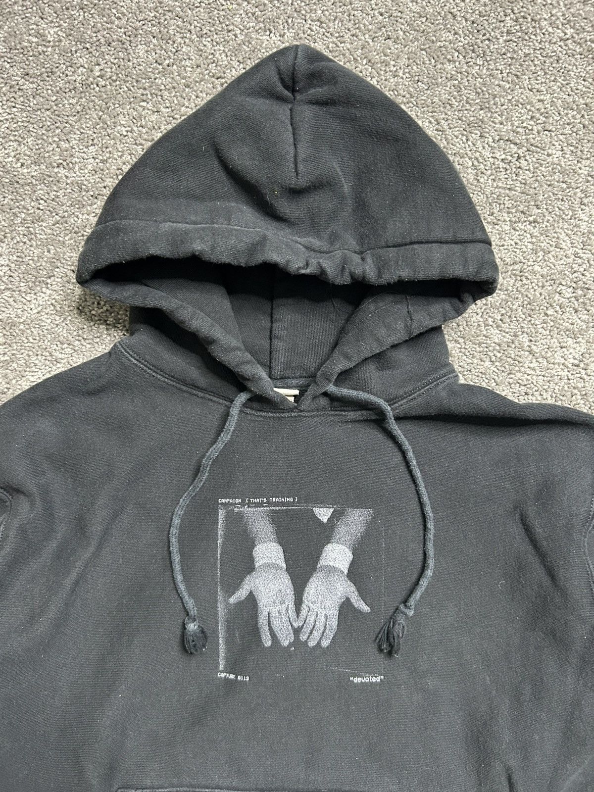 Champion × Vintage Vintage Y2K Champion Reverse Weave Devoted Sweatshirt Size US L / EU 52-54 / 3 - 4 Thumbnail