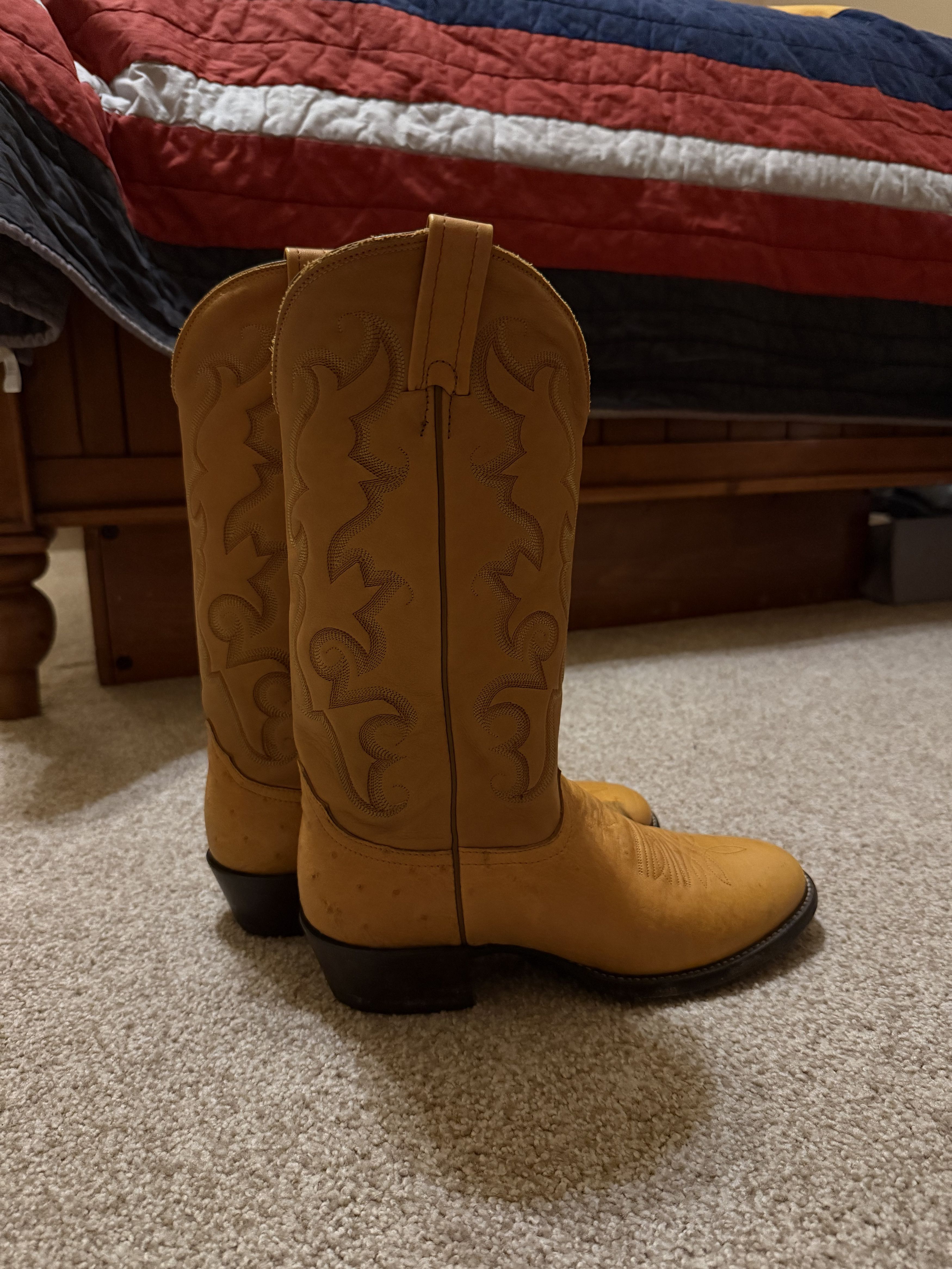 Nocona Boots Nocona Ostrich Cowboy Boots Size 9A (narrow foot) Size US 9 / EU 42 - 3 Thumbnail