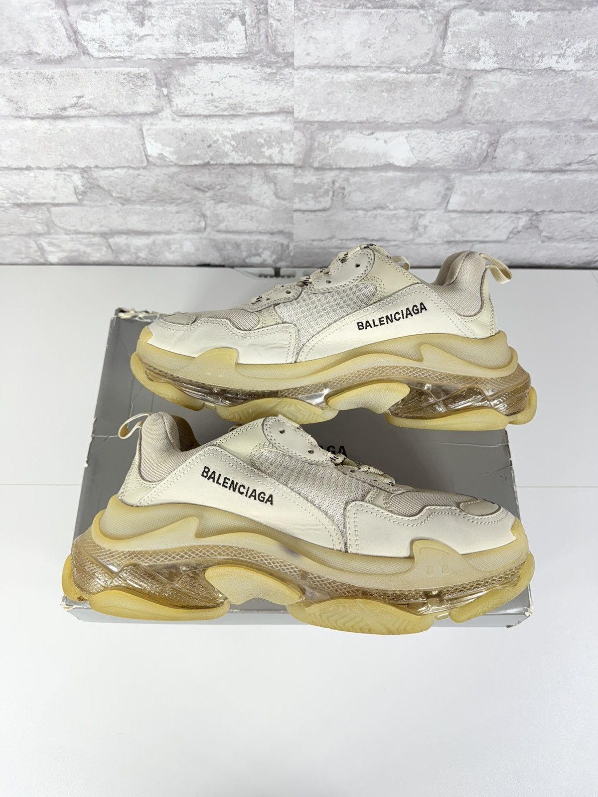 Balenciaga Balenciaga Triple S Size 9US/42EU Size US 9 / EU 42 - 1 Thumbnail