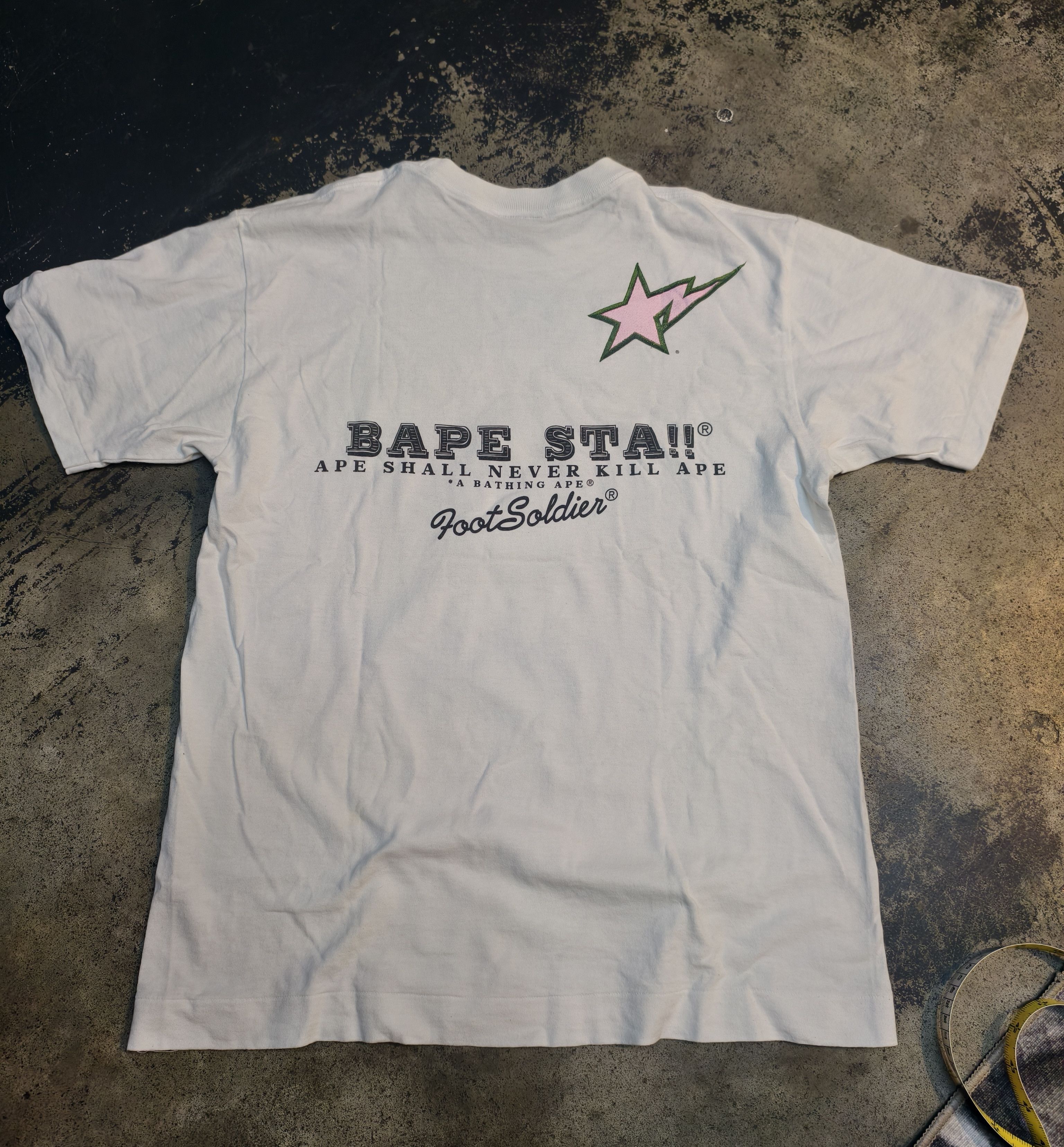 Bape Vtg BAPE Sta!! Ape shall never kill Ape Size US M / EU 48-50 / 2 - 2 Thumbnail
