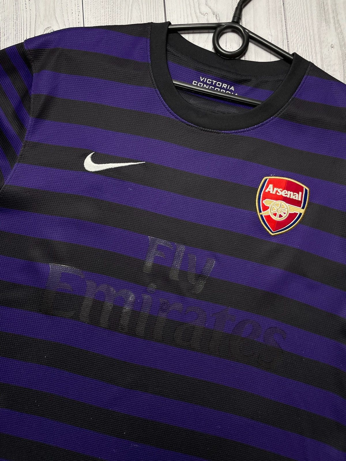 Vintage Vintage Nike Arsenal purple striped rare size L away Size US L / EU 52-54 / 3 - 2 Thumbnail