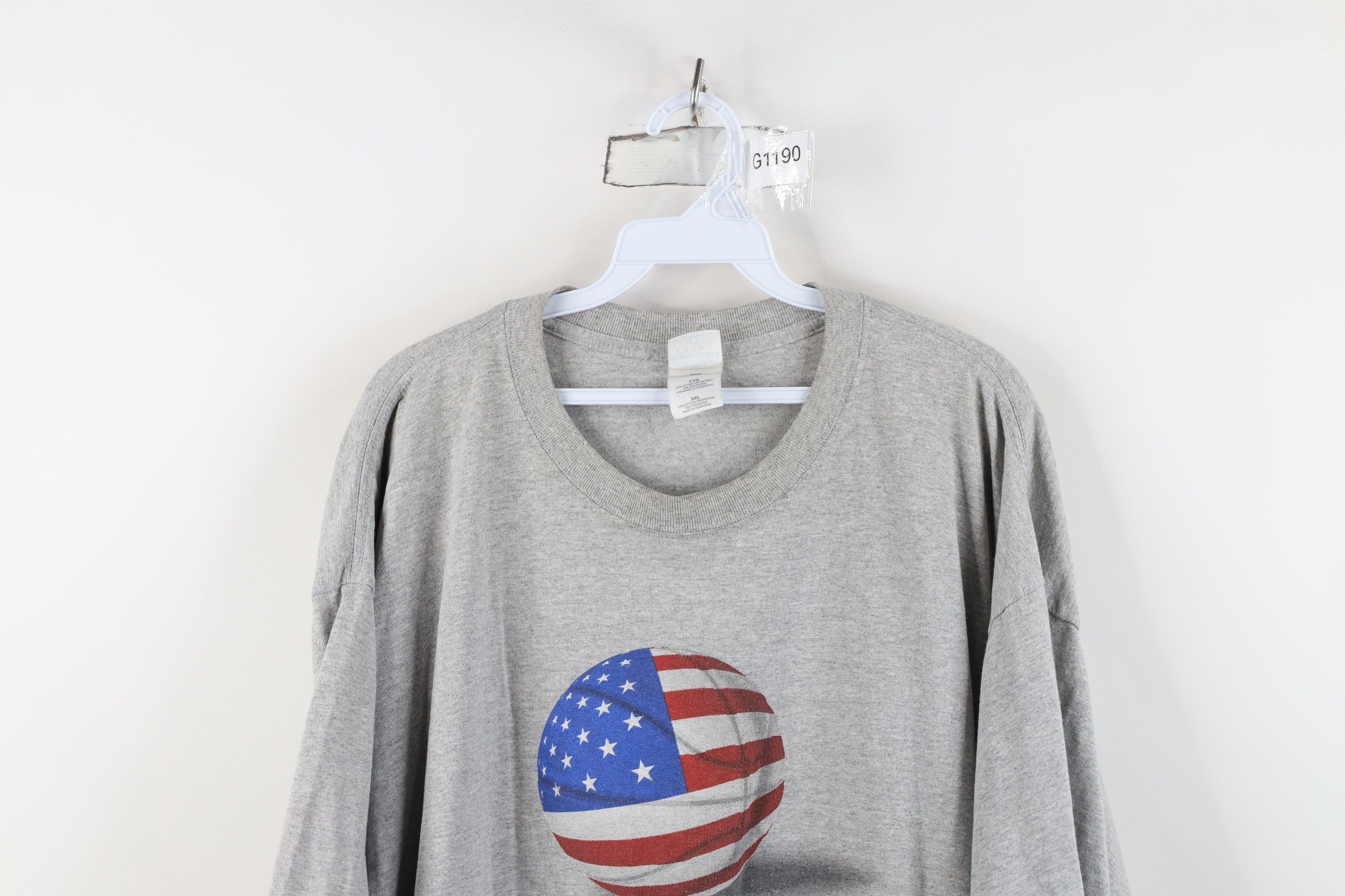 Vintage Vintage Y2K USA Olympics Team USA Basketball T-Shirt Gray Size US XXL / EU 58 / 5 - 2 Thumbnail