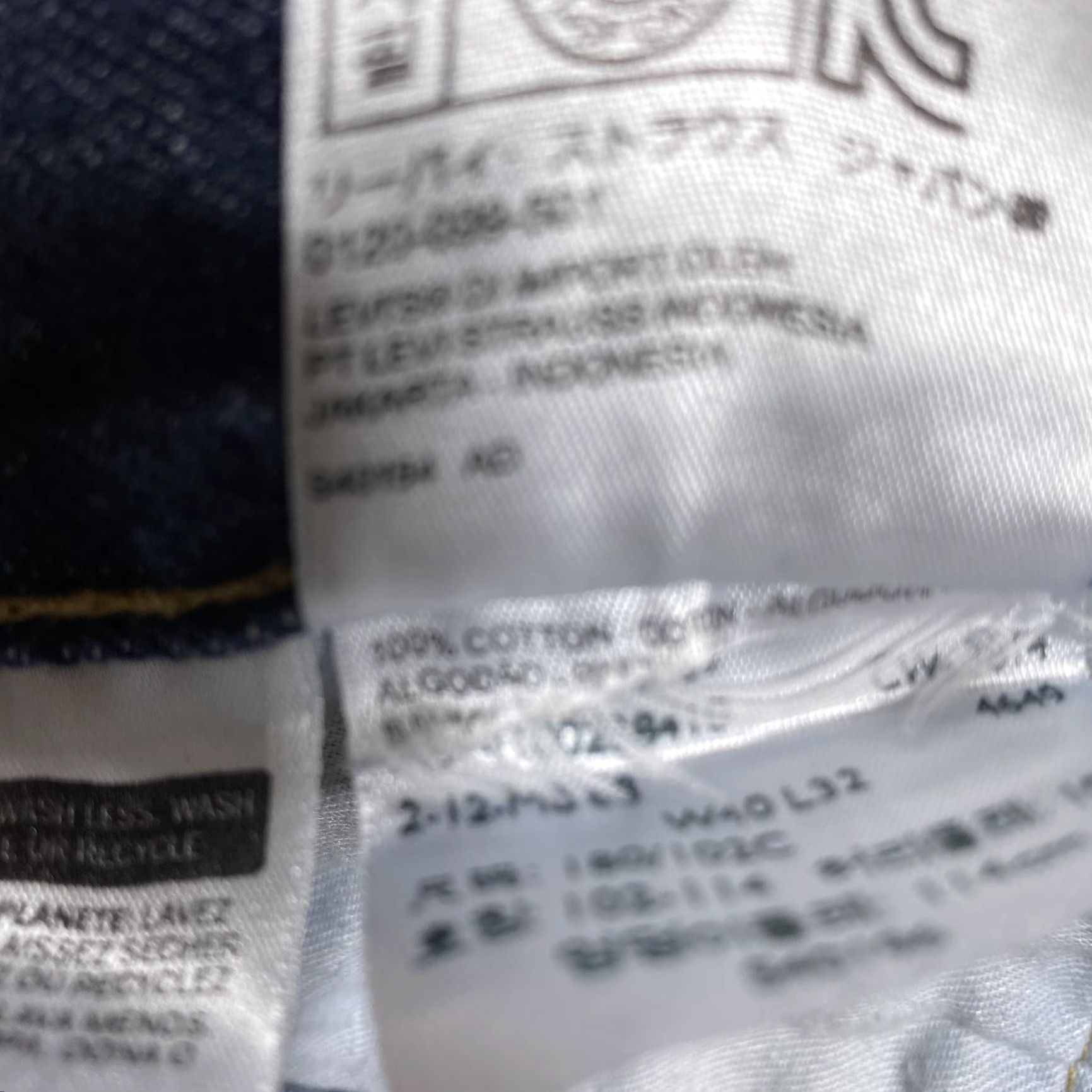 Levi's VINTAGE Levi's 505 Jeans Mens 40x32 Blue Regular Fit Straight Leg Denim Medium Wash Size US 40 / EU 56 - 5 Thumbnail