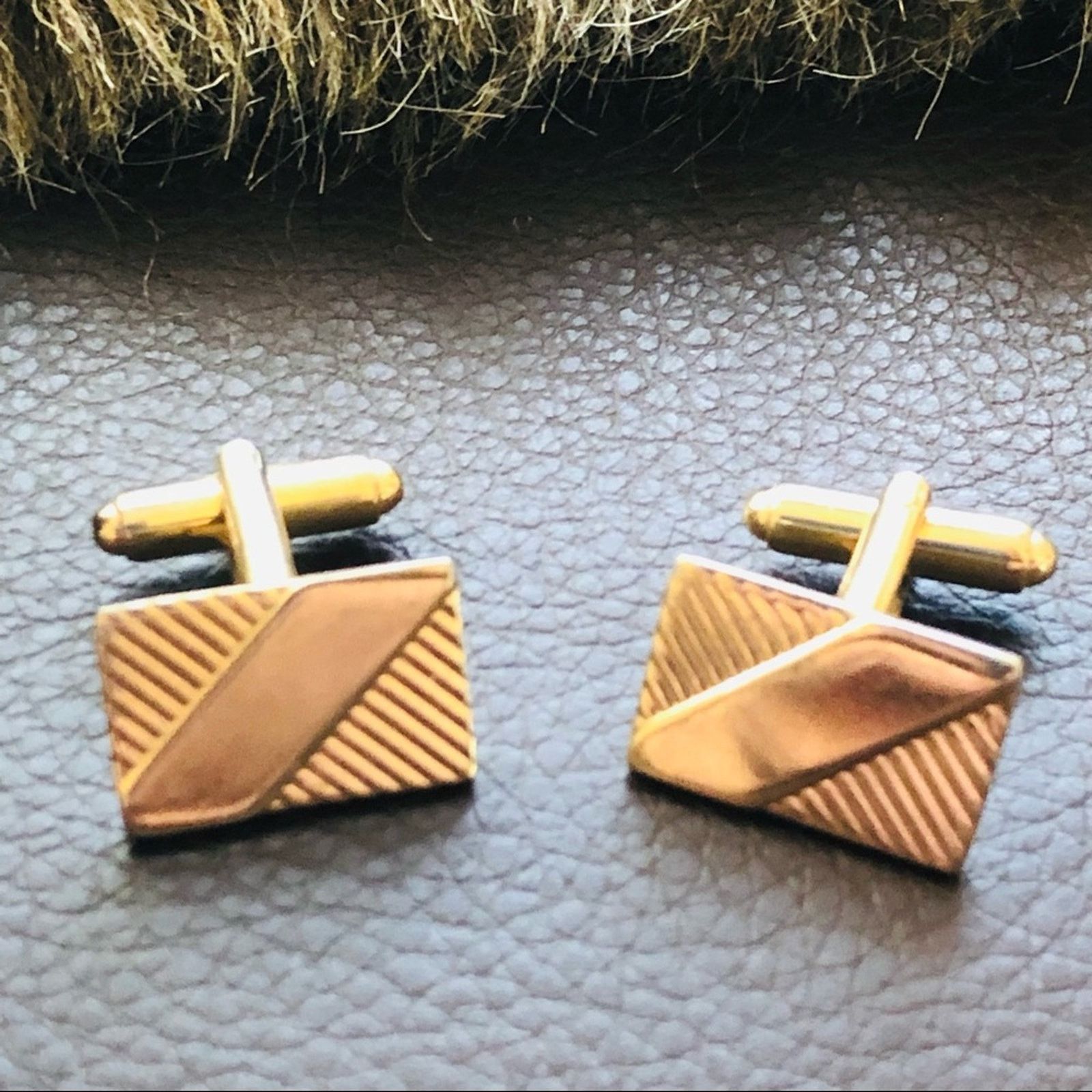 Vintage Vintage men’s gold plated rectangular cuff links Size ONE SIZE - 3 Thumbnail