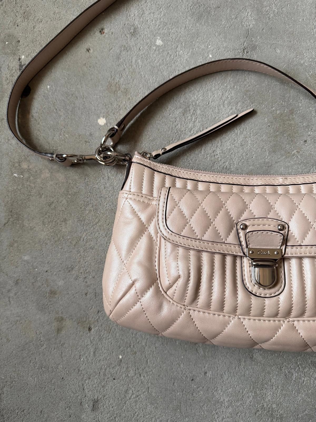 Coach Coach 2Way Leather Quilted Shoulder Bag Cream Size ONE SIZE - 2 Thumbnail