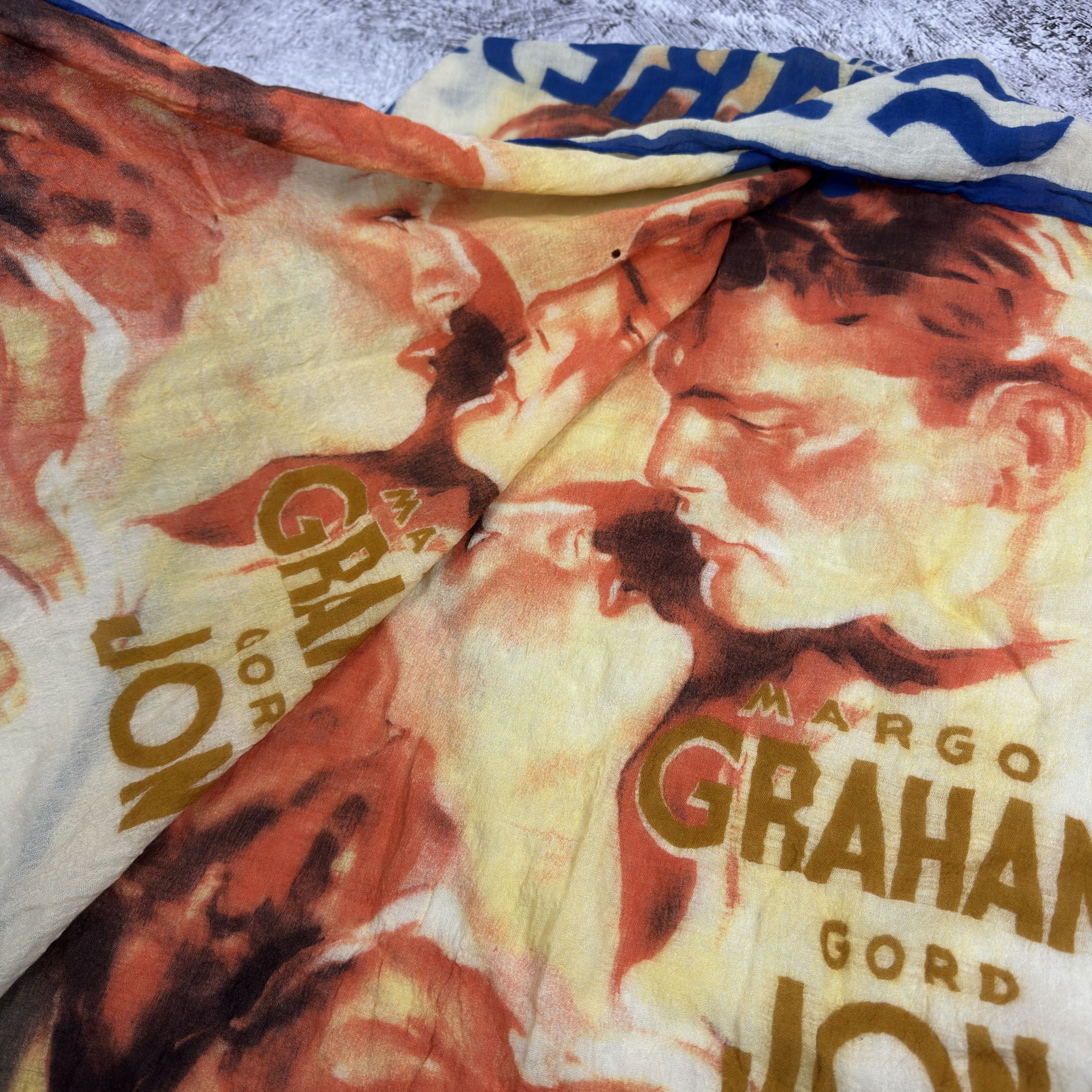 Dolce & Gabbana Dolce & Gabbana Foulards Waitress VIntage Printed Scarf Size ONE SIZE - 11 Thumbnail