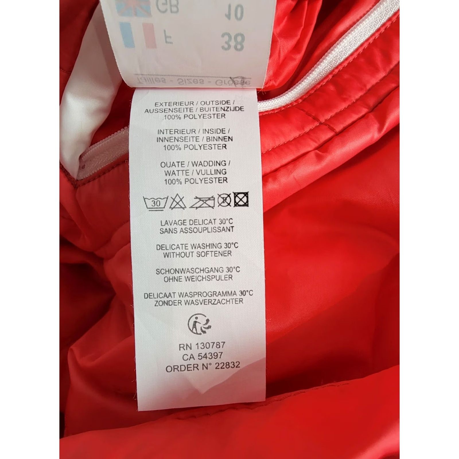 Saint James Saint James Women Vest Full Zip Lightweight Reversible Size 6 Red White Sailboat Quilted Casual, Travel Size M / US 6-8 / IT 42-44 - 7 Thumbnail