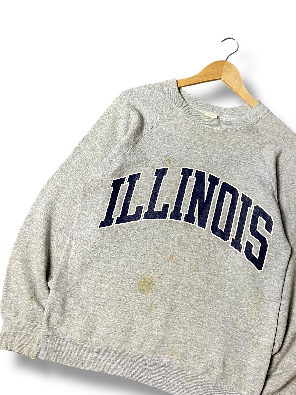 Japanese Brand × Vintage ILLINOIS Embroidered Spellout Sweatshirt (129) Size US XXS / EU 40 - 2 Thumbnail