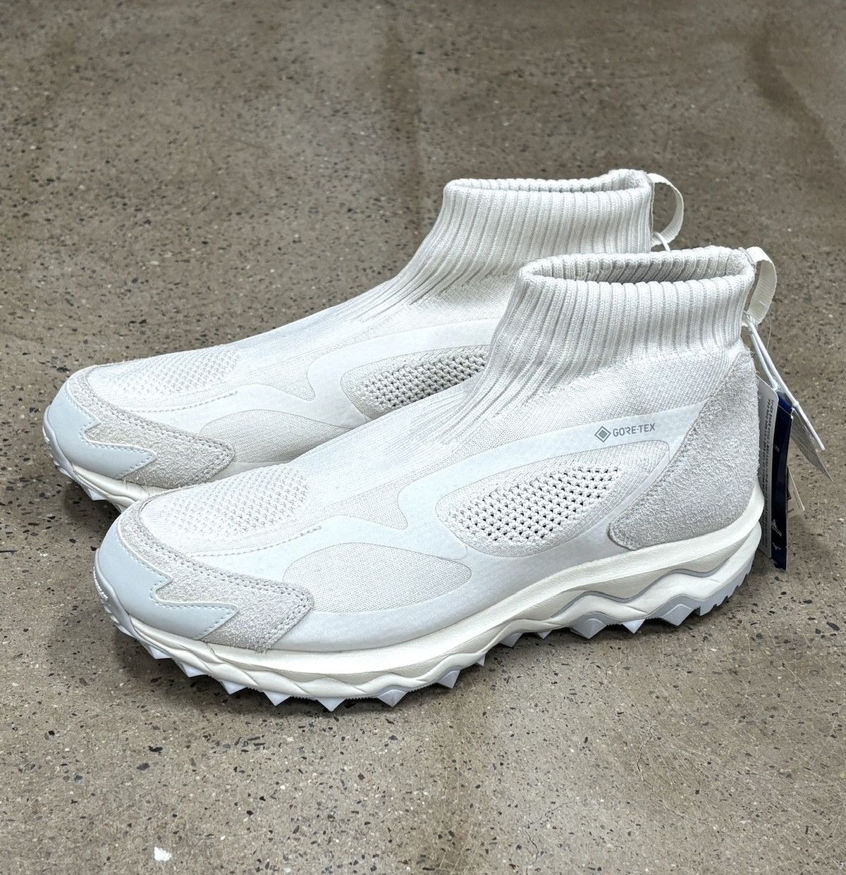 Mizuno MIZUNO × Nonnative WAVE MUJIN TL MID GTX Size US 10 / EU 43 - 1 Thumbnail