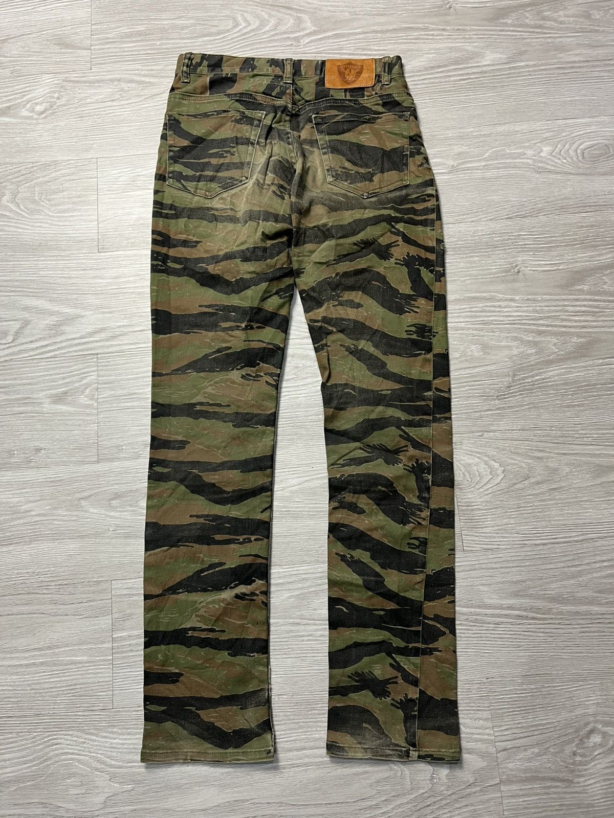 Hysteric Glamour Vintage Hysteric Glamour Camouflage Pants Size 28" / US 6 / IT 42 - 3 Thumbnail